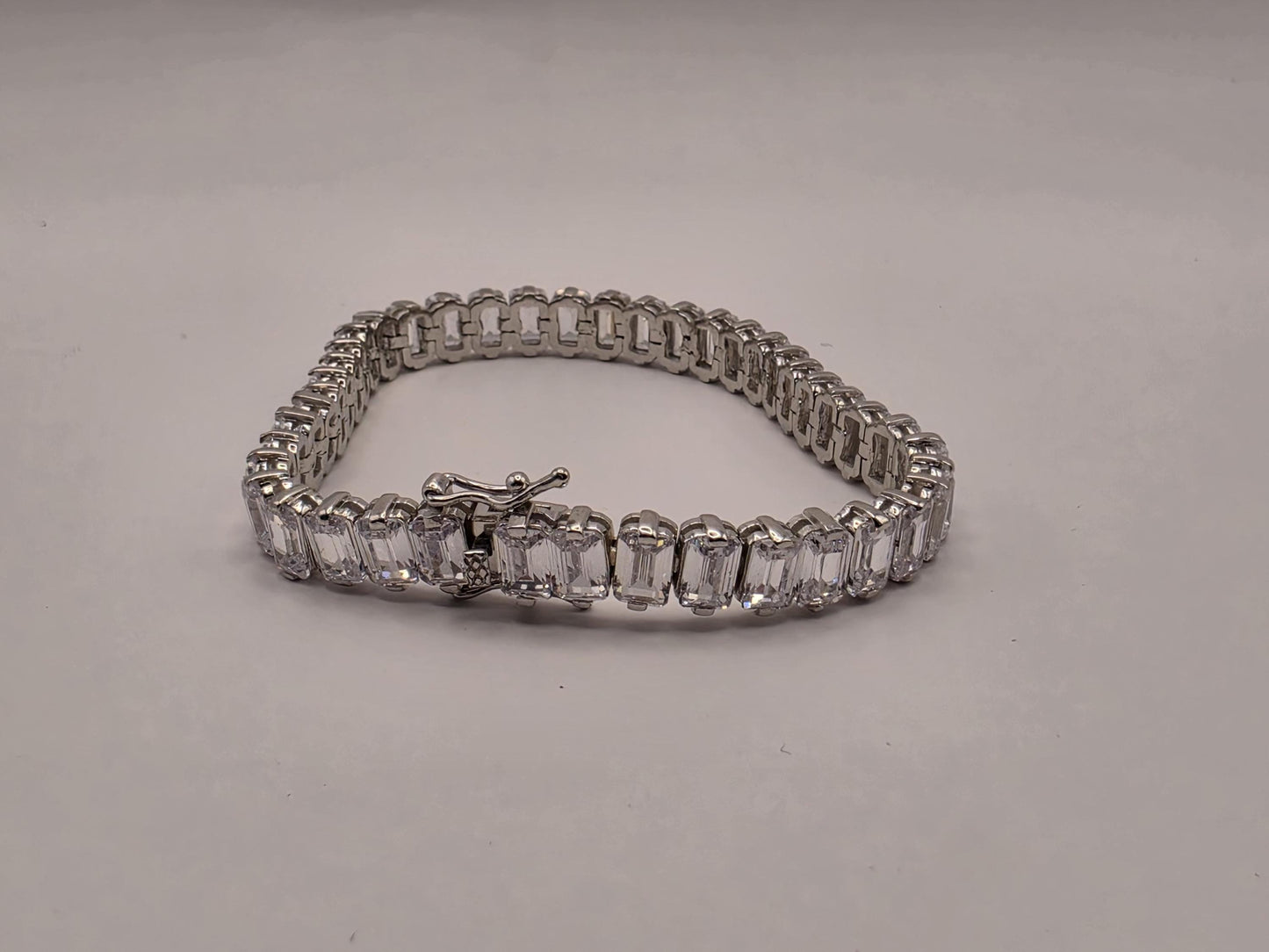 Sterling Silver Emerald Cut CZ Tennis Bracelet 7.5 Inch