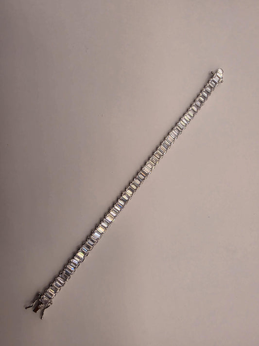 Sterling Silver Emerald Cut CZ Tennis Bracelet 7.5 Inch
