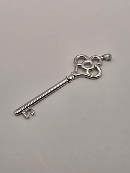 Sterling Silver Skeleton Key Pendant, Clover Bow Vintage Style 925