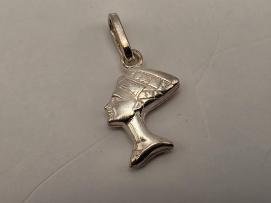 Sterling Silver Nefertiti Pendant, Egyptian Queen Charm, 925 Silver, Dainty Nefertiti Necklace Charm, Ancient Egypt Jewelry, Gift