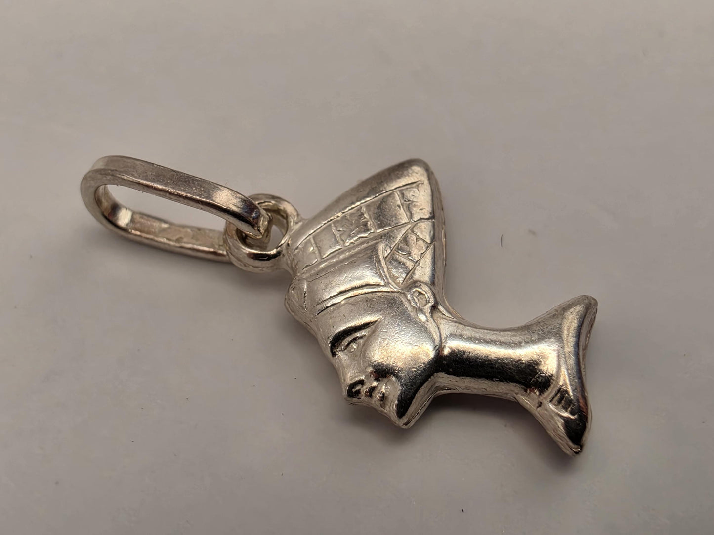Sterling Silver Nefertiti Pendant, Egyptian Queen Charm, 925 Silver, Dainty Nefertiti Necklace Charm, Ancient Egypt Jewelry, Gift