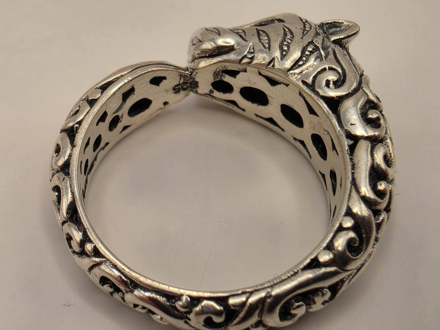 Sterling Silver Jaguar Ouroboros Ring Size 7 Ornate Big Cat Biting Tail Circle Band 5 Grams Oxidized Mythology Statement Ring