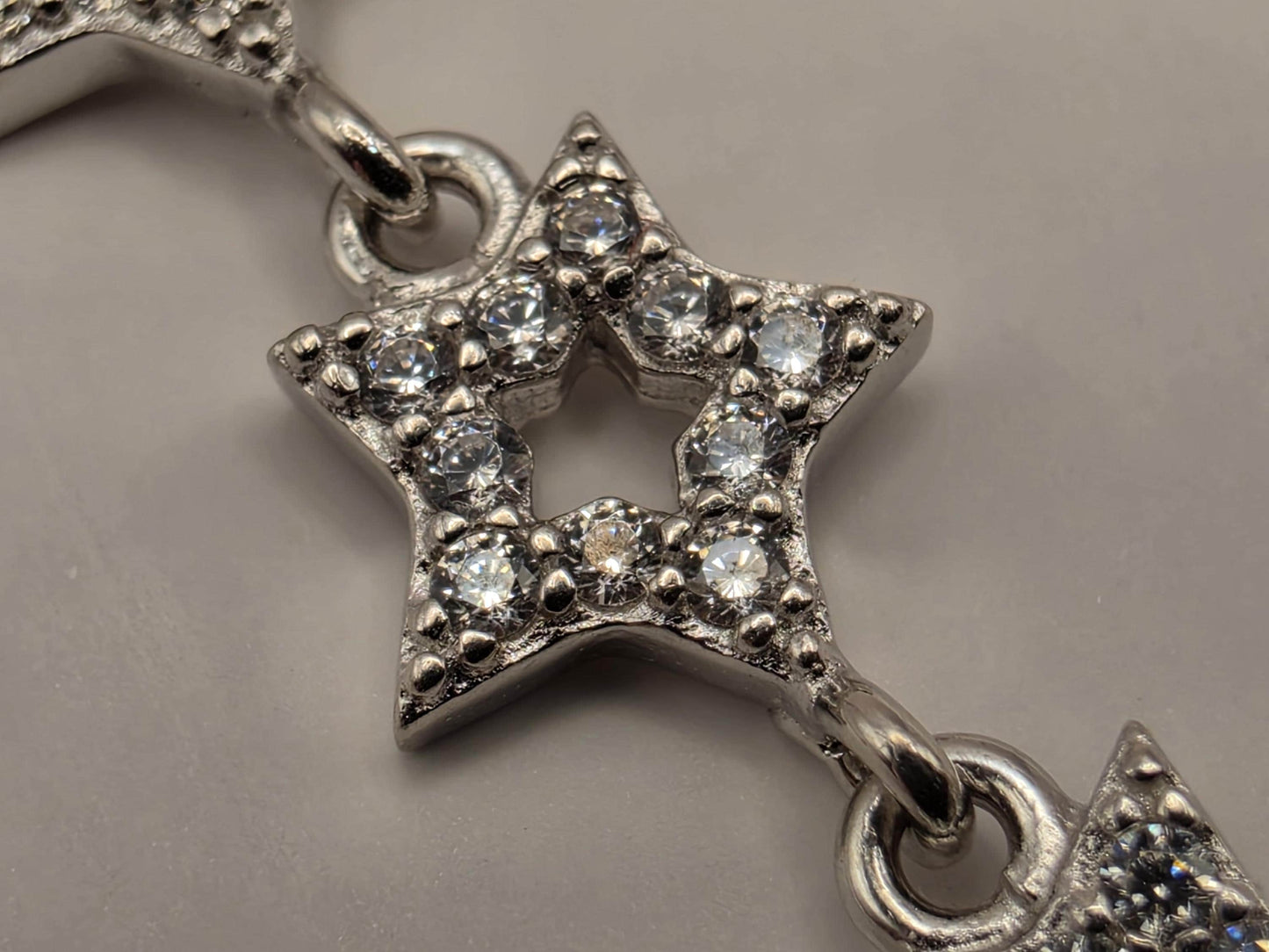 Sterling Silver CZ Star Link Bracelet 6.5 Inch 8.1mm 5.5 Grams Celestial Jewelry Gift