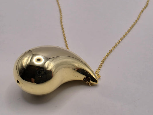 Gold Plated Sterling Silver Puffy Teardrop Pendant Necklace 18 Inch 4.6 Grams Minimalist Sculptural Jewelry