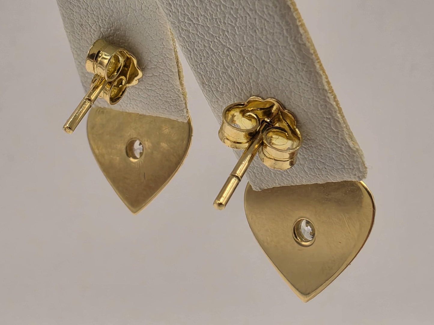 18K Yellow Gold Sunburst Heart Drop Earrings 0.75 x 0.5 Inch 2.5g Solid Gold Fine Jewelry Gift for Her
