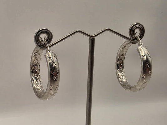 Sterling Silver Diamond Cut Hoop Earrings | 925 Silver Star Pattern Hoops 30mm
