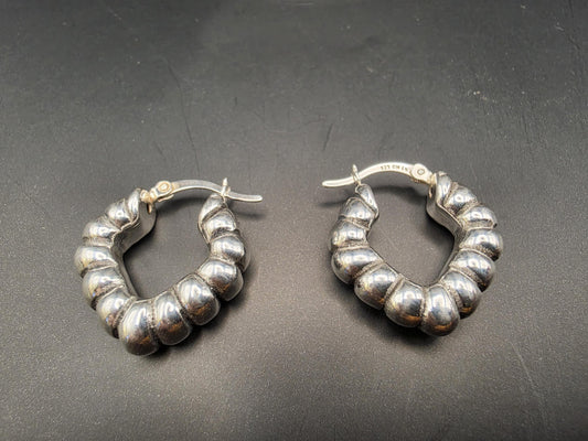 Sterling Silver Puffy Scalloped Heart Hoop Earrings 1 Inch