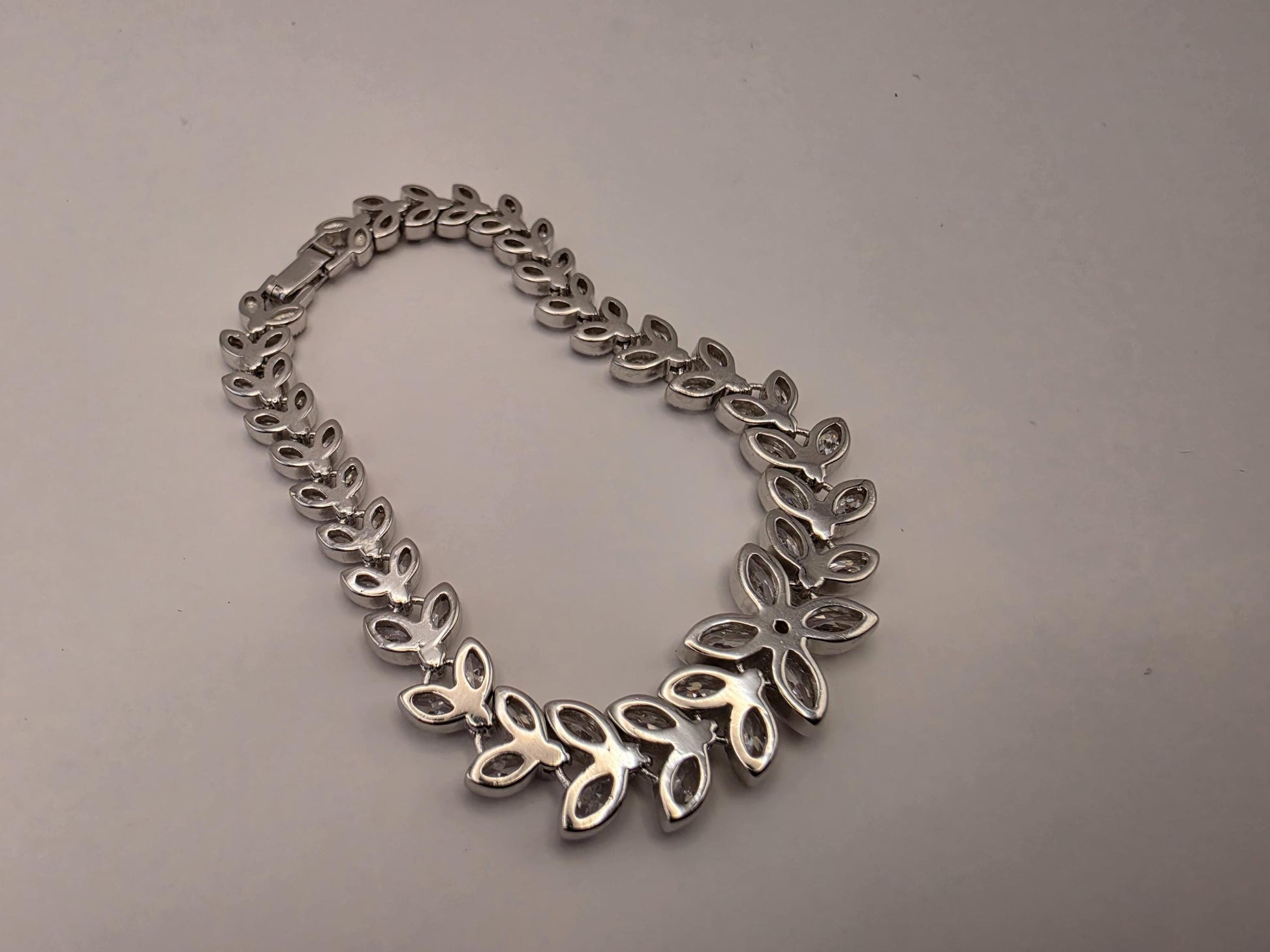 Sterling Silver Marquise CZ Leaf Tennis Bracelet — Graduated Laurel Design 925