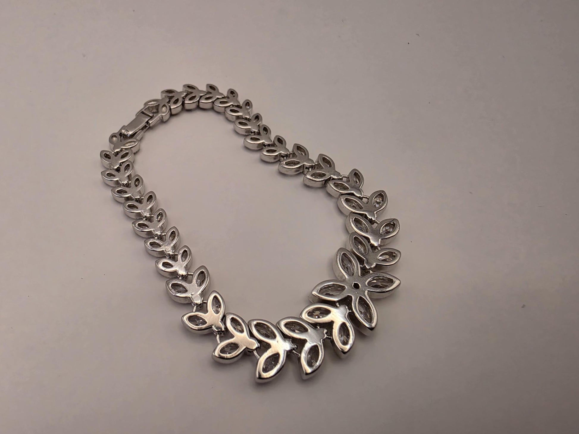Sterling Silver Marquise CZ Leaf Tennis Bracelet — Graduated Laurel Design 925