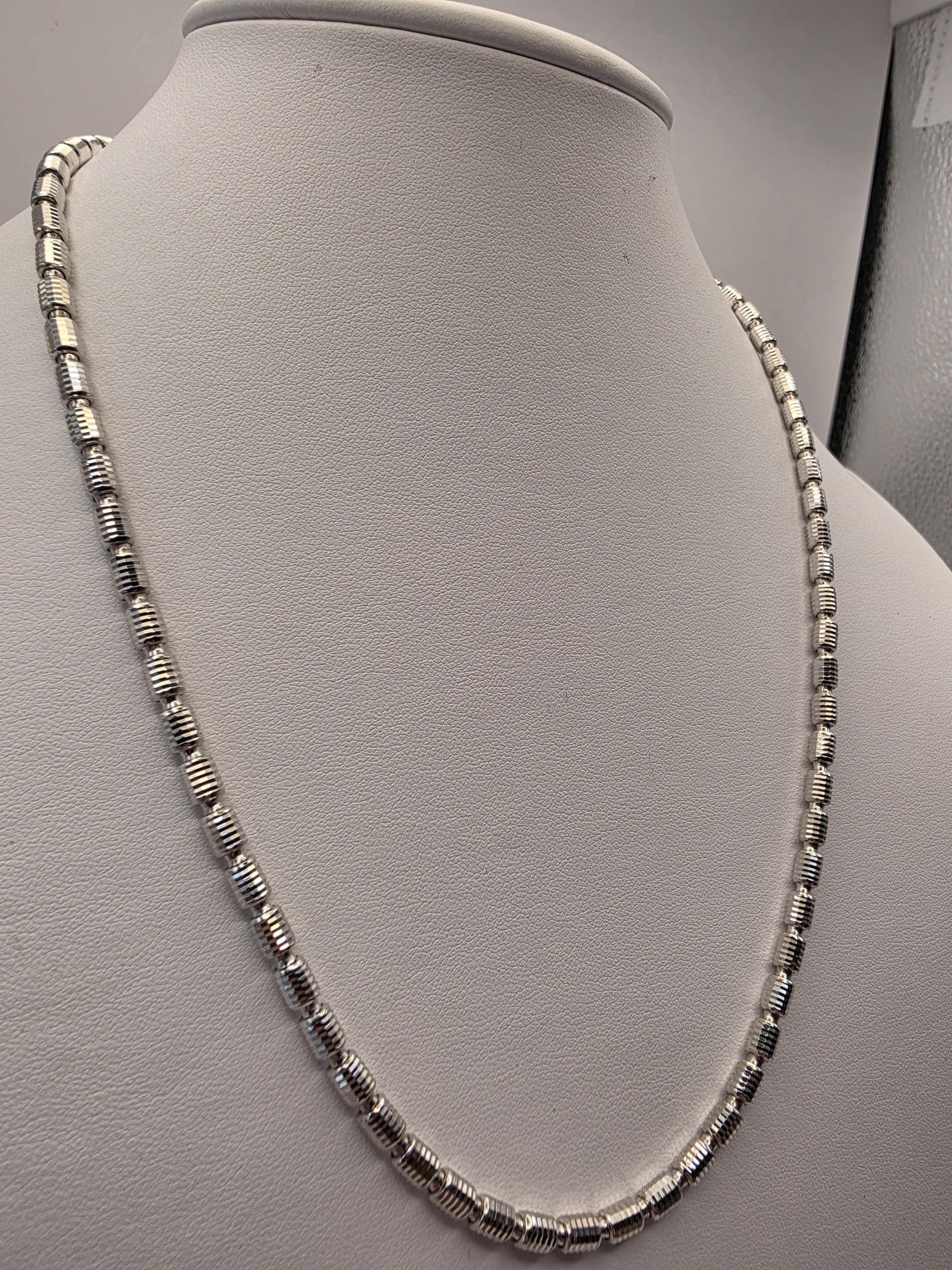 Sterling Silver Diamond Cut Drum Bead Chain Necklace — 3.6mm 20 Inch 925