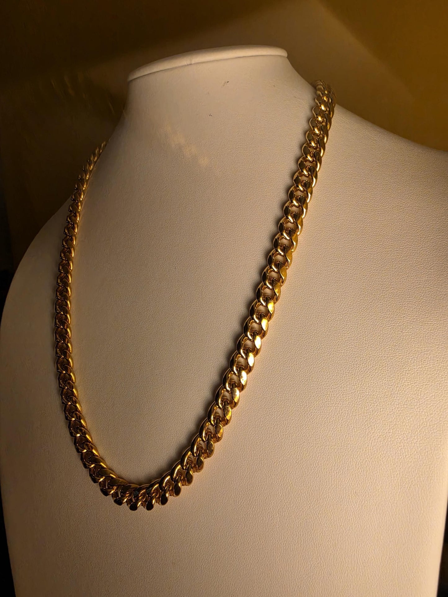 Heavy 925 Sterling Silver Gold Plated Miami Cuban Link Chain Necklace | 8.76mm | Thick Gold Chain | Men's Women's Hip Hop Jewelry | Box Clas