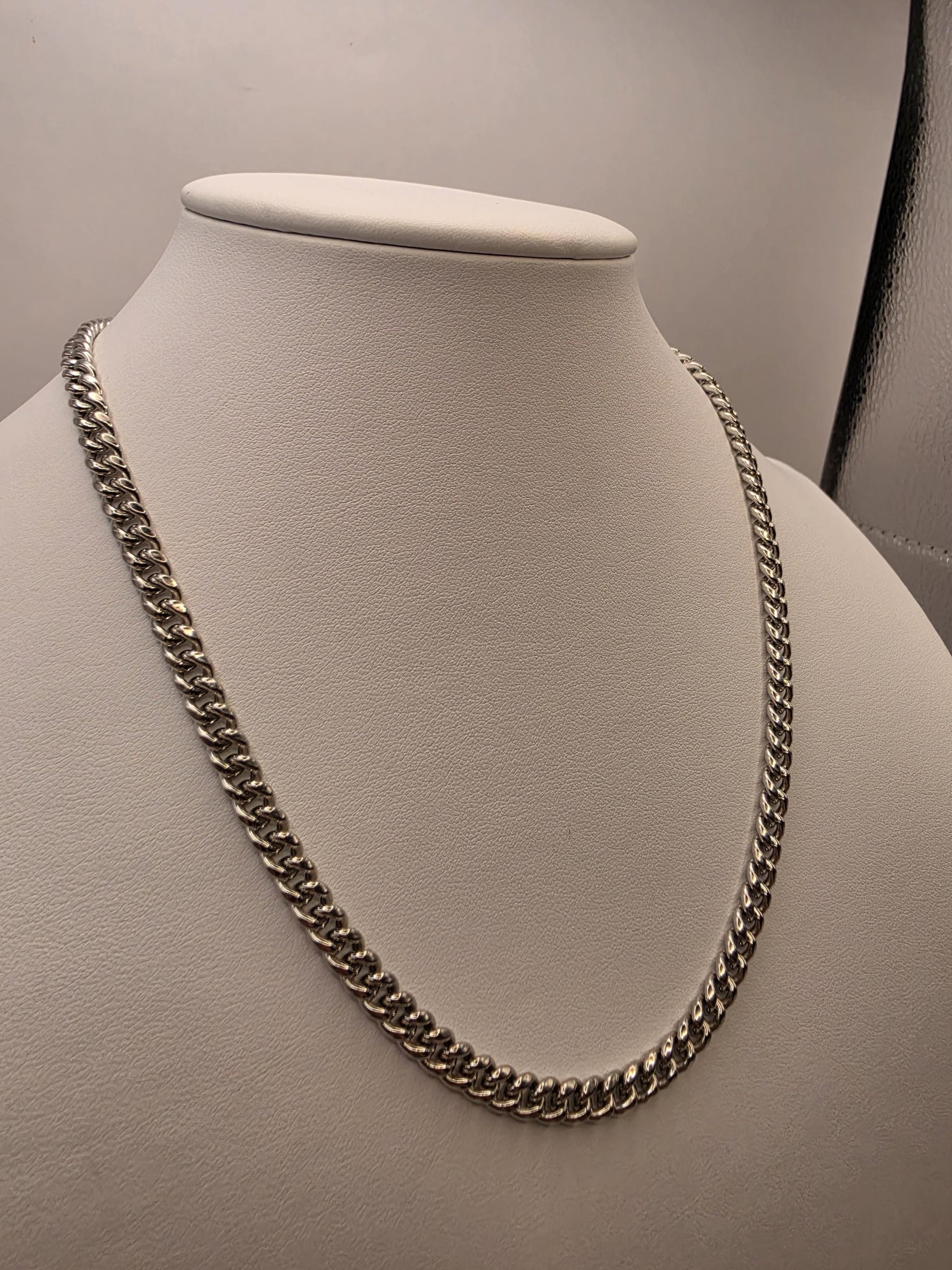 Sterling Silver Cuban Link Chain Necklace | 925 Silver | 18 Inch | 5.45mm