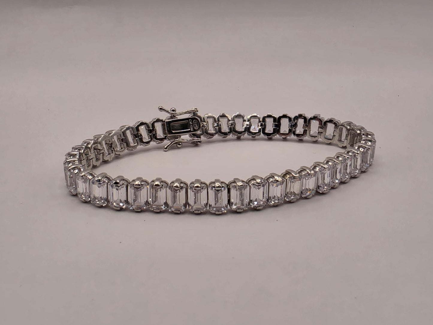 Sterling Silver Emerald Cut CZ Tennis Bracelet 7.5 Inch
