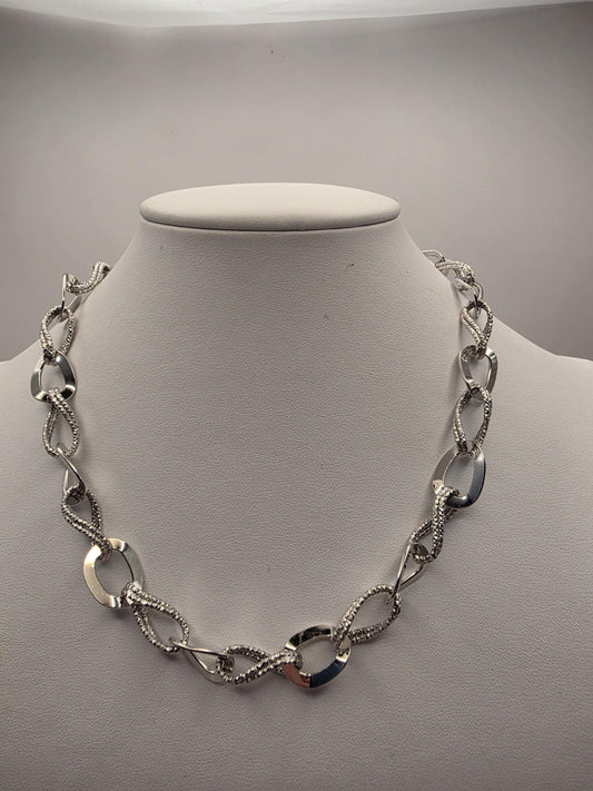 Sterling Silver Alternating Polished and Textured Oval Link Chain Necklace 17.75 Inch