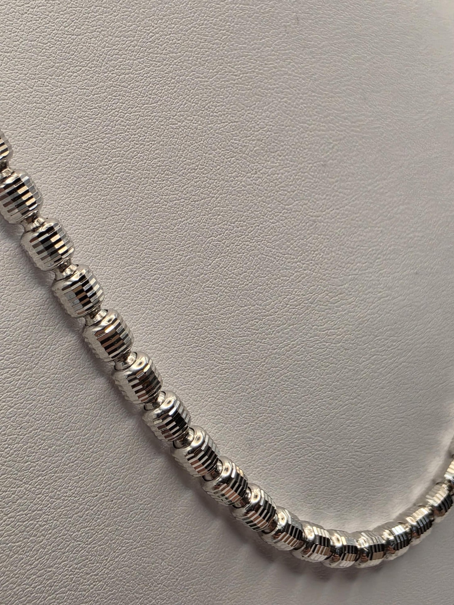Sterling Silver Diamond Cut Drum Bead Chain Necklace — 4.8mm 22 Inch 925