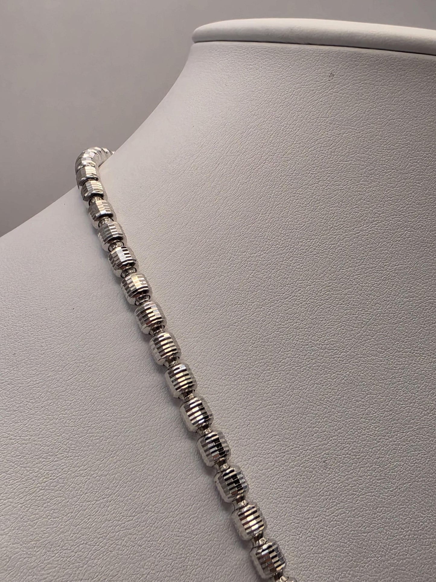 Sterling Silver Diamond Cut Drum Bead Chain Necklace — 4.8mm 22 Inch 925