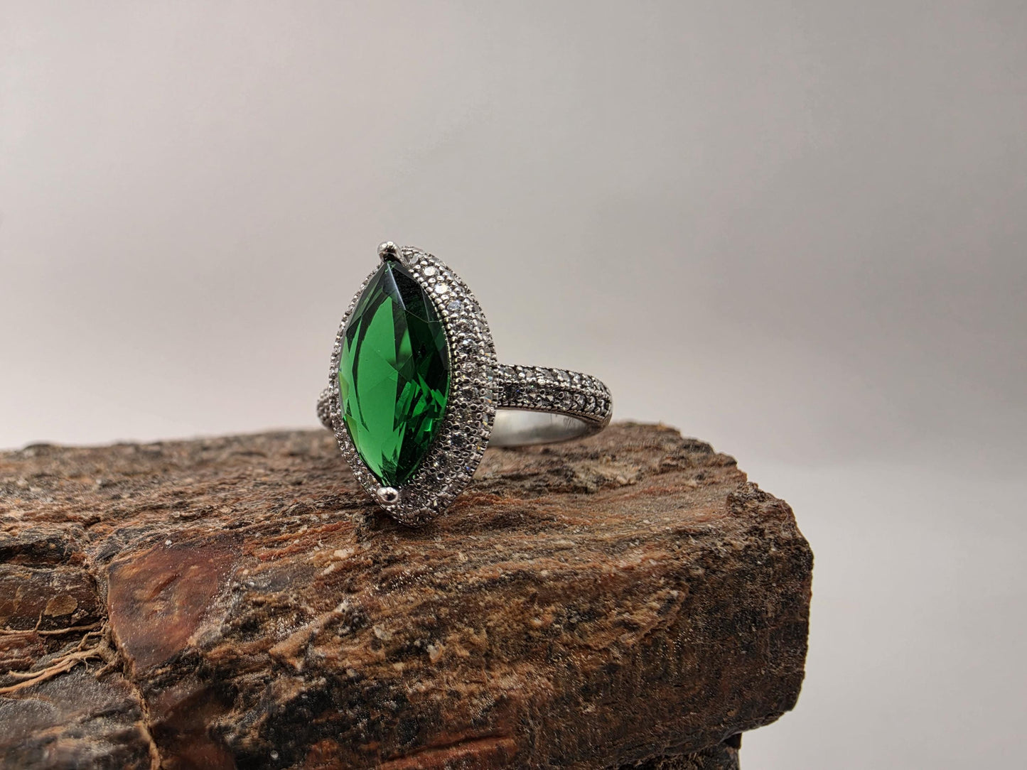 Sterling Silver Marquise Green CZ Halo Ring Size 7 Pave Shank Cocktail Statement 925 Women 4.7g