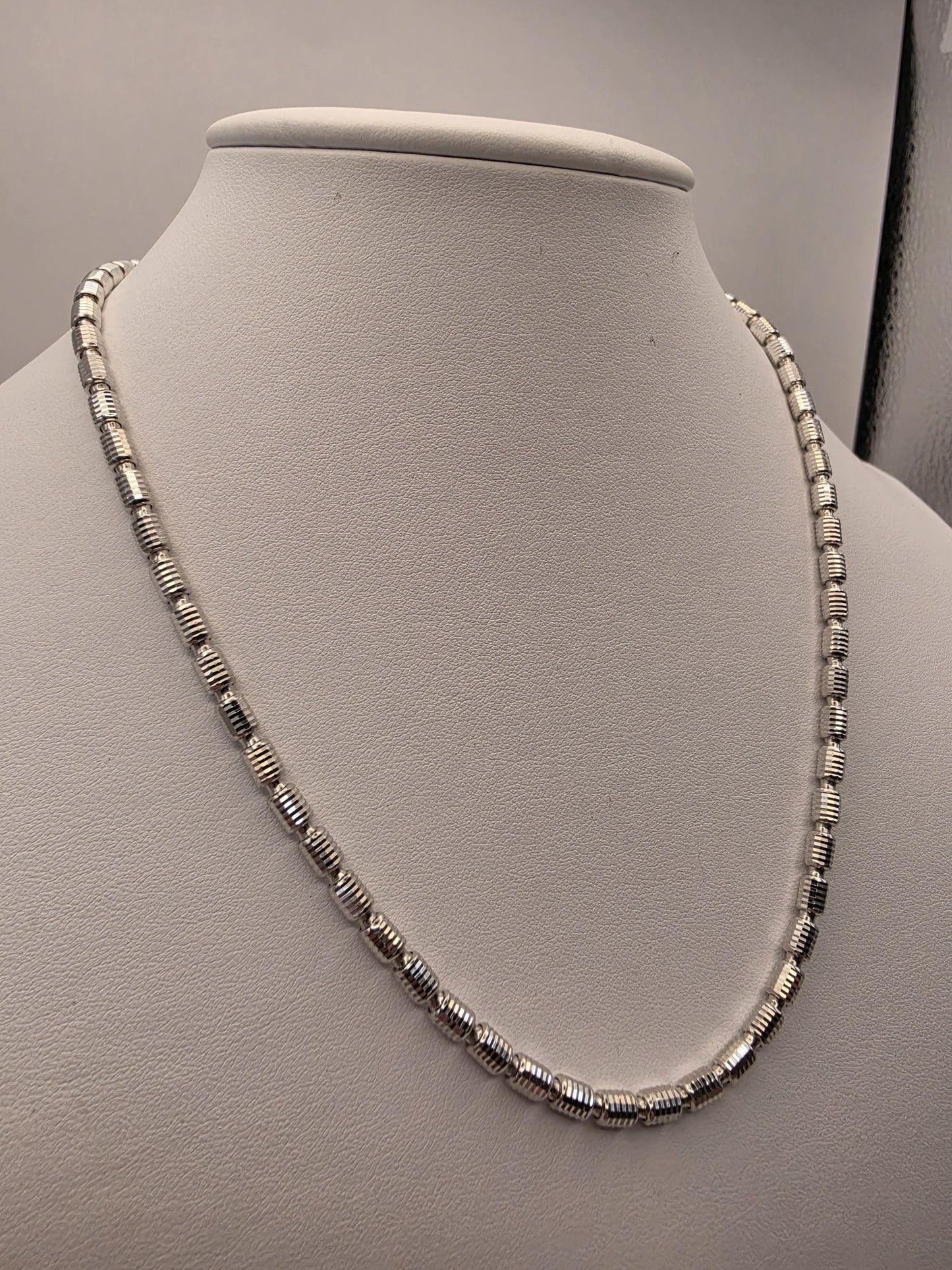 Sterling Silver Diamond Cut Drum Bead Chain Necklace — 3.6mm 18 Inch 925