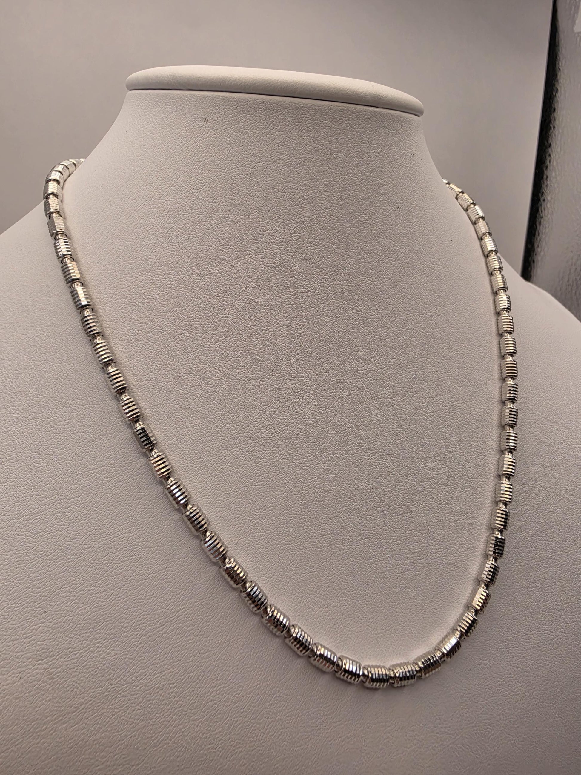 Sterling Silver Diamond Cut Drum Bead Chain Necklace — 3.6mm 18 Inch 925