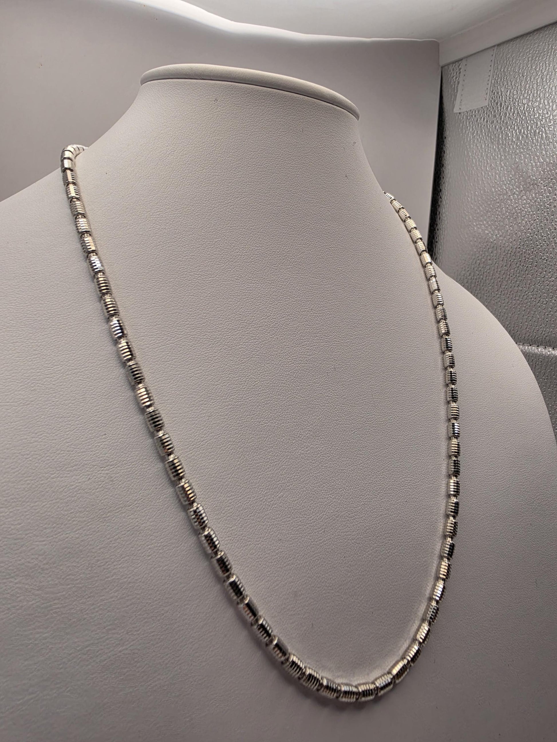 Sterling Silver Diamond Cut Drum Bead Chain Necklace — 3.6mm 22 Inch 925