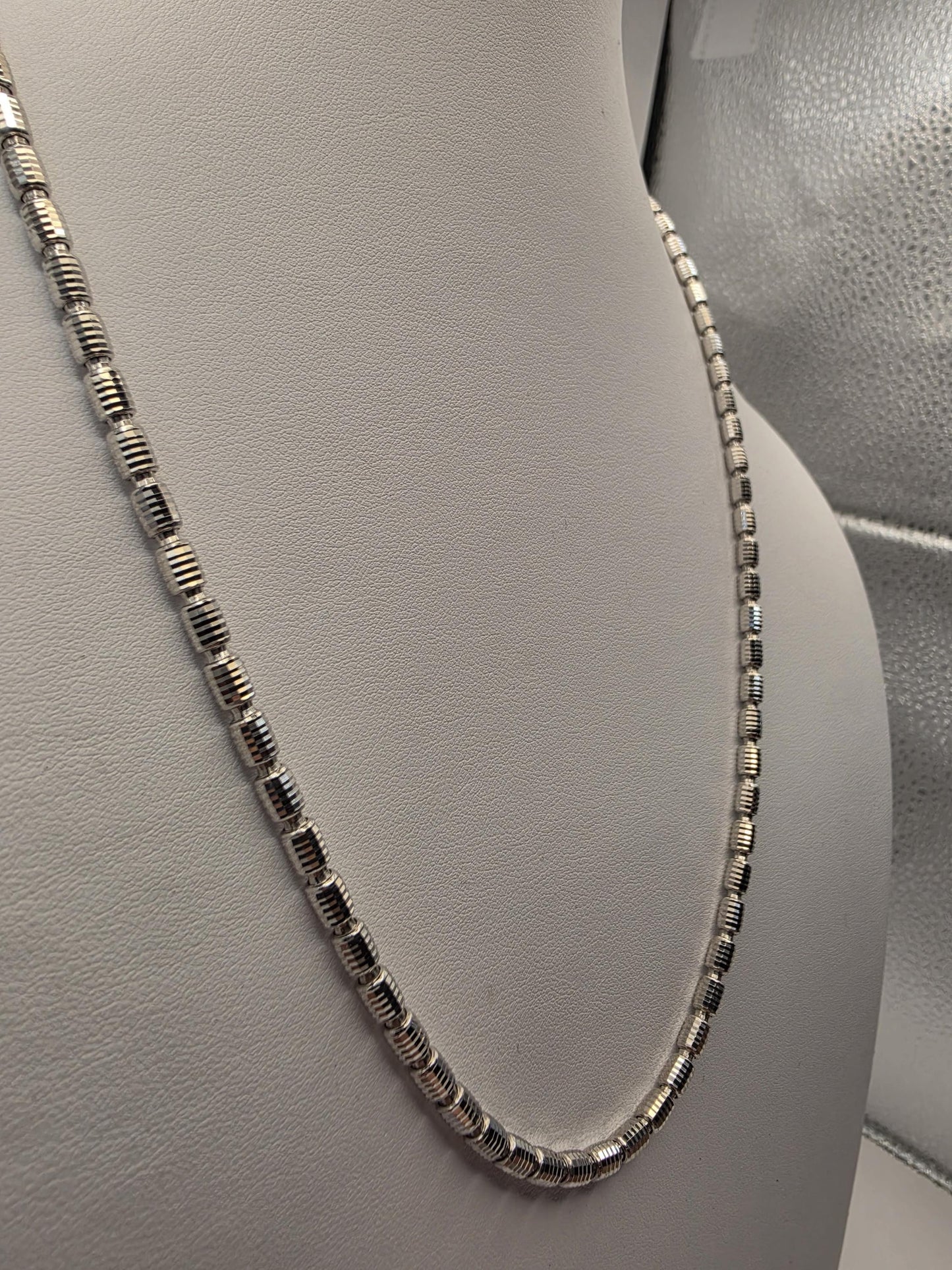 Sterling Silver Diamond Cut Drum Bead Chain Necklace — 3.6mm 22 Inch 925