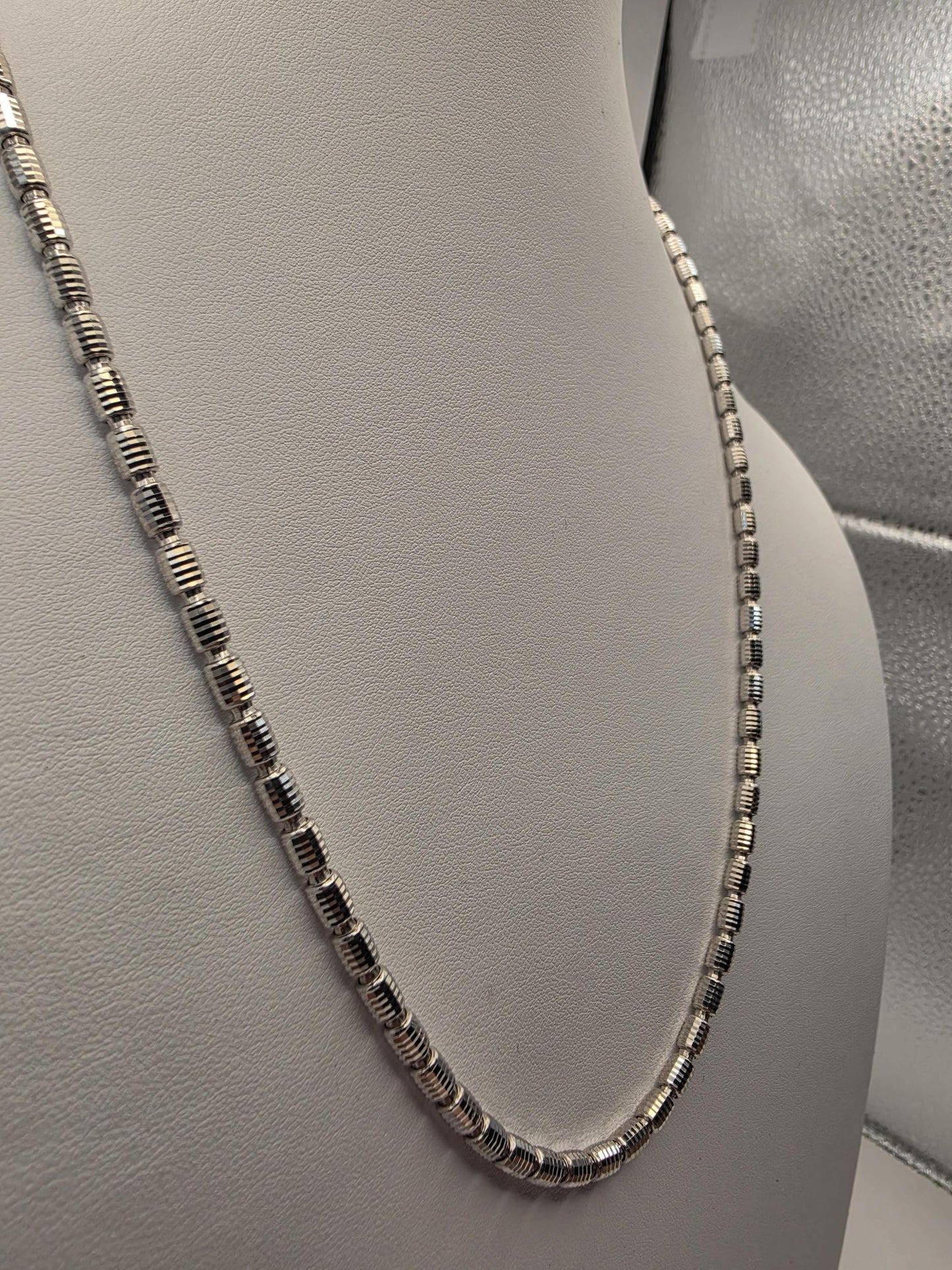Sterling Silver Diamond Cut Drum Bead Chain Necklace — 3.6mm 22 Inch 925