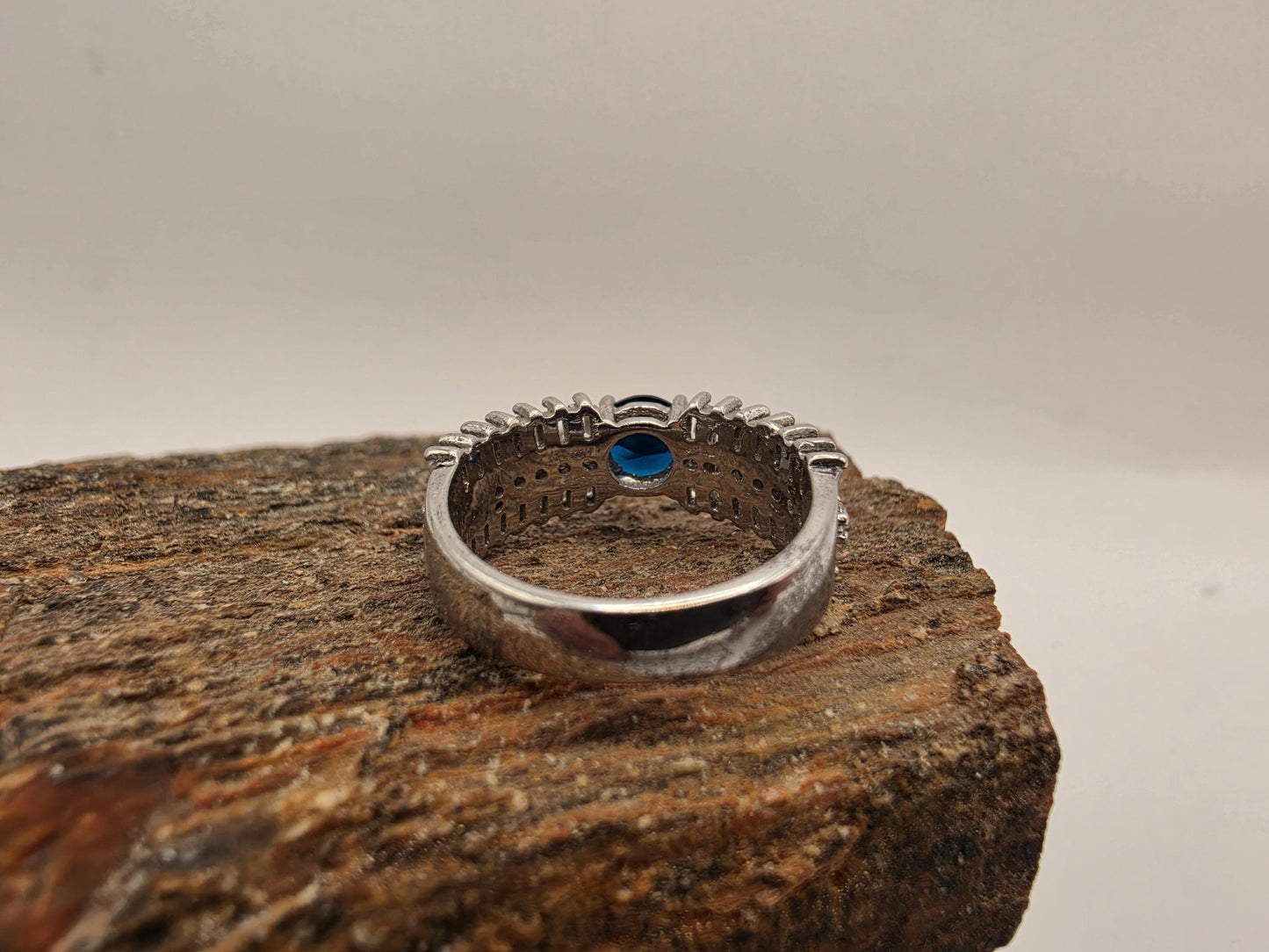 Sterling Silver Blue Oval CZ Baguette Halo Ring Size 7 Sapphire Style Cocktail 925 Women 4.7g