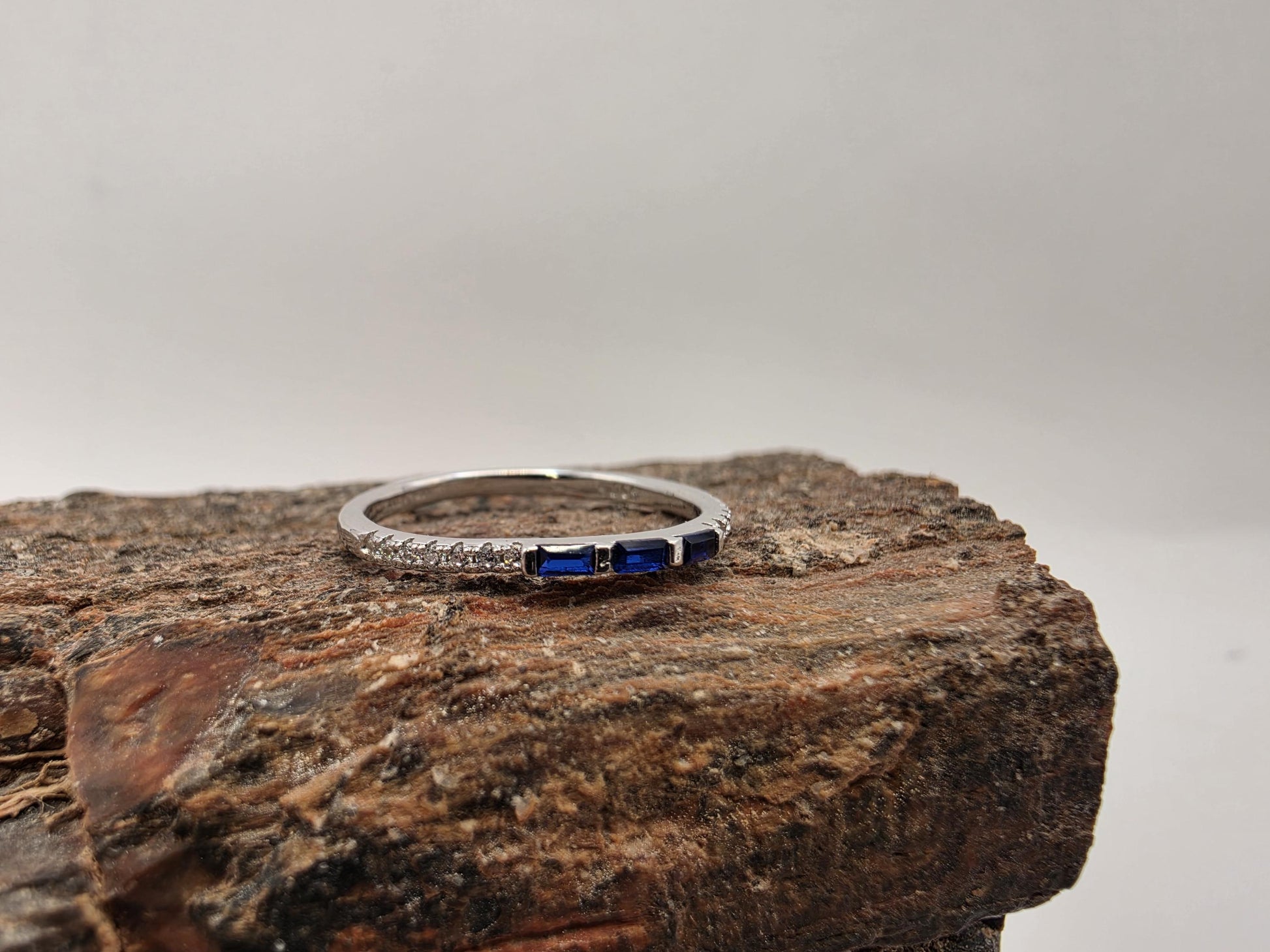 Sterling Silver Blue Baguette and White CZ Eternity Band Ring Size 7.75 Stackable 925 Women 1.4g