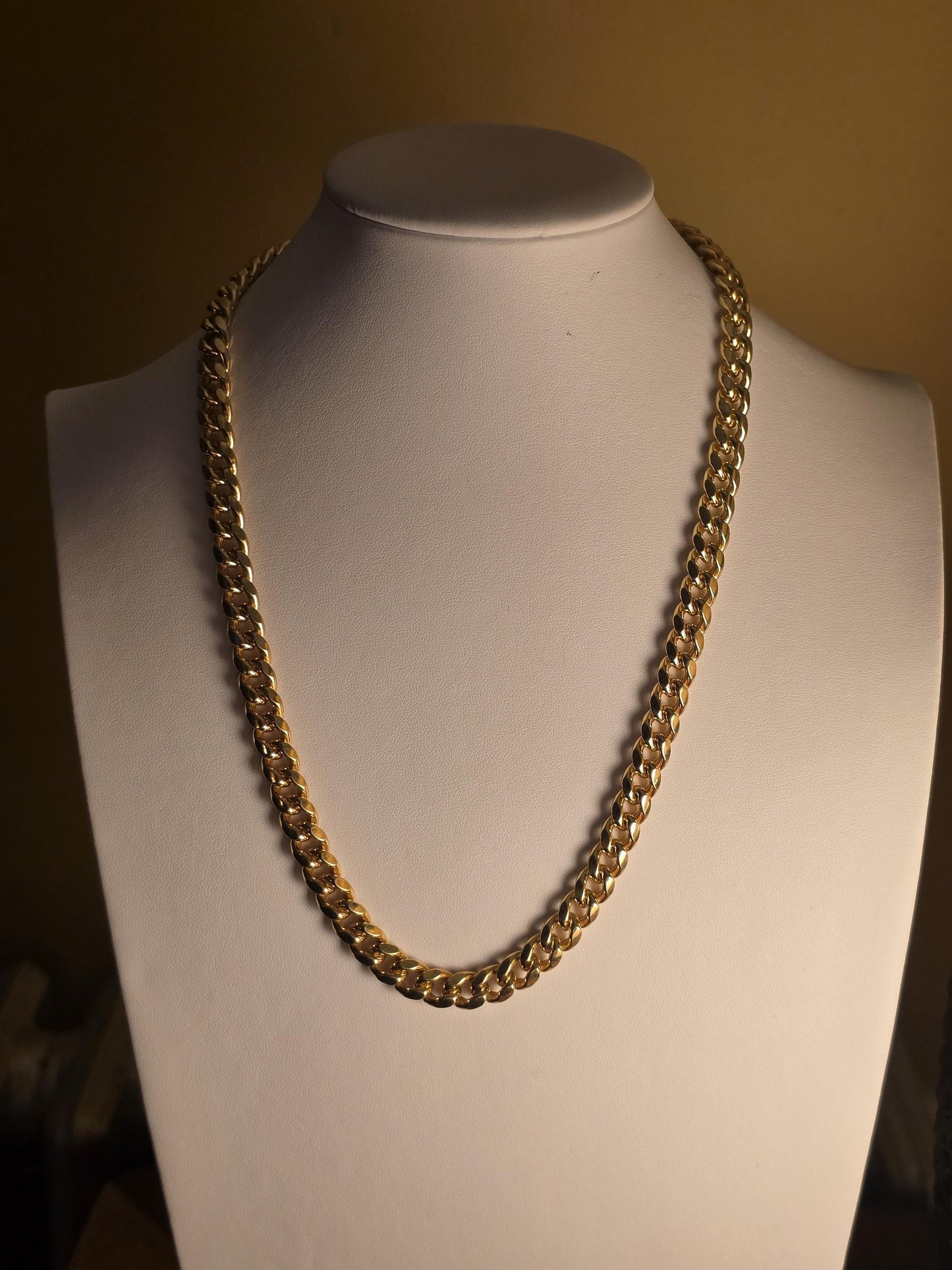 Heavy 925 Sterling Silver Gold Plated Miami Cuban Link Chain Necklace | 8.76mm | Thick Gold Chain | Men's Women's Hip Hop Jewelry | Box Clas