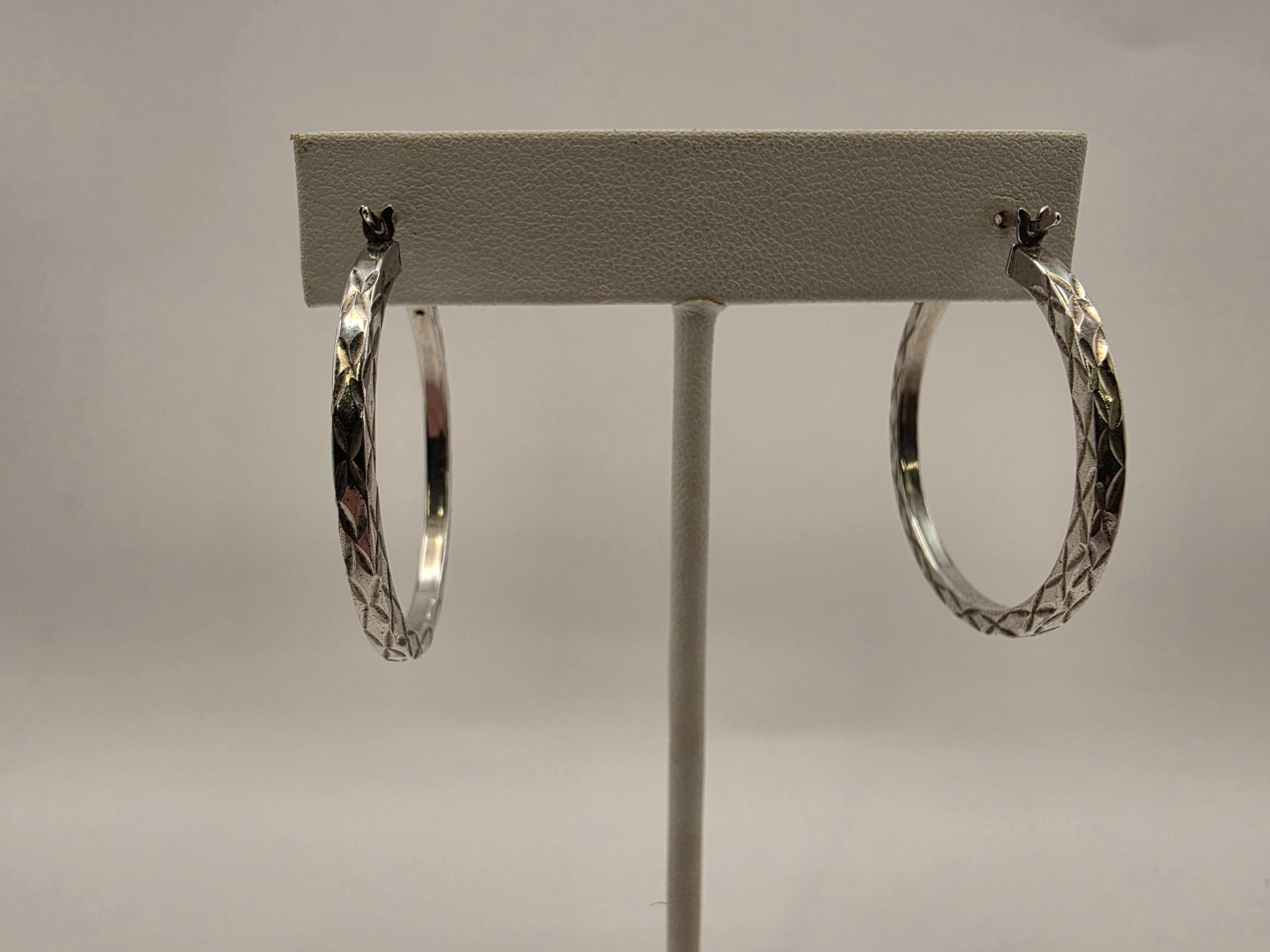 Sterling Silver Diamond Cut Hoop Earrings 1.25" 925 Patterned Textured Everyday Classic Jewelry Gift for Her Womens