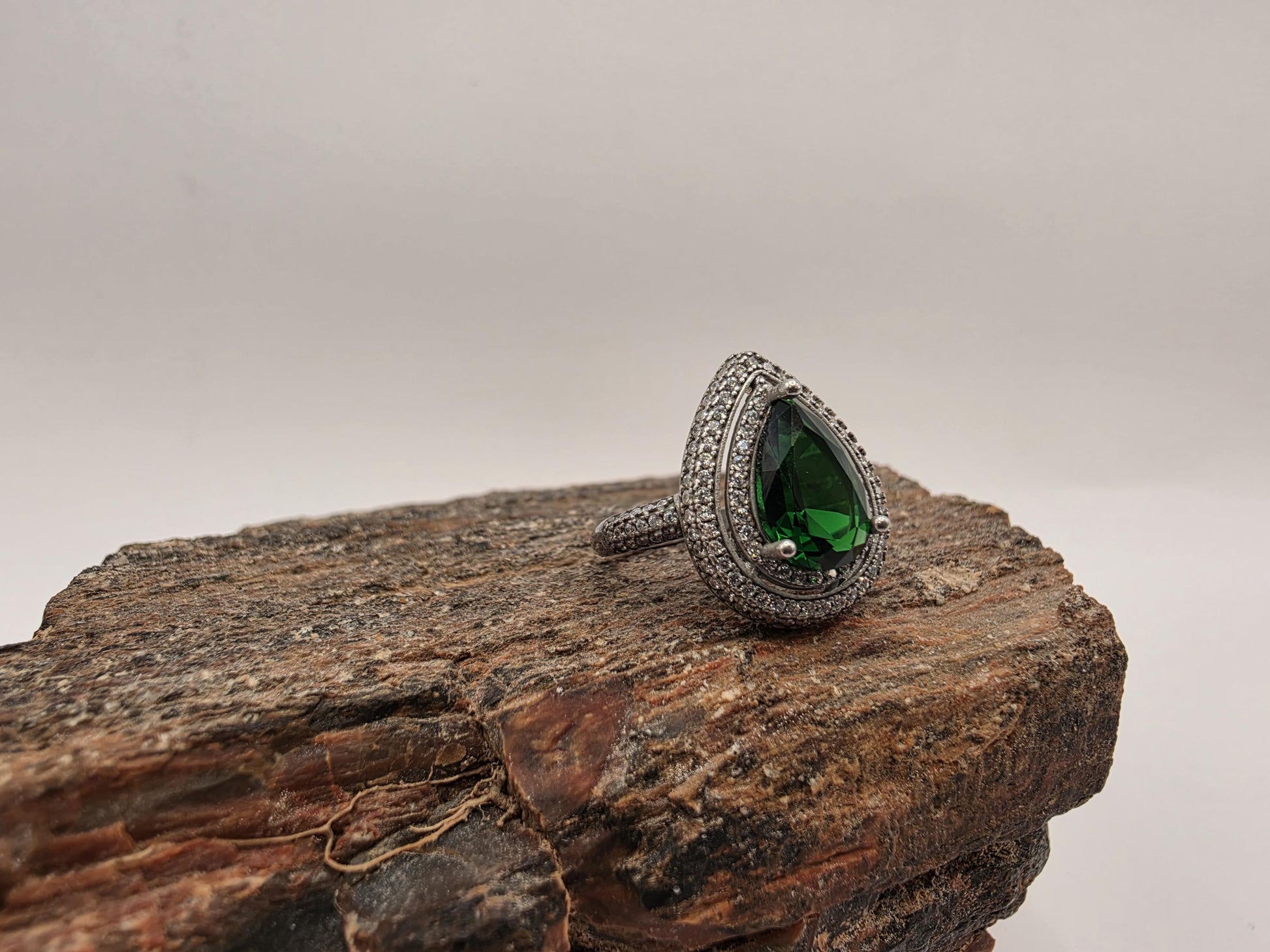 Sterling Silver Green CZ Teardrop Double Halo Ring Size 7 Pear Shape Cocktail 925 Women 5.1g