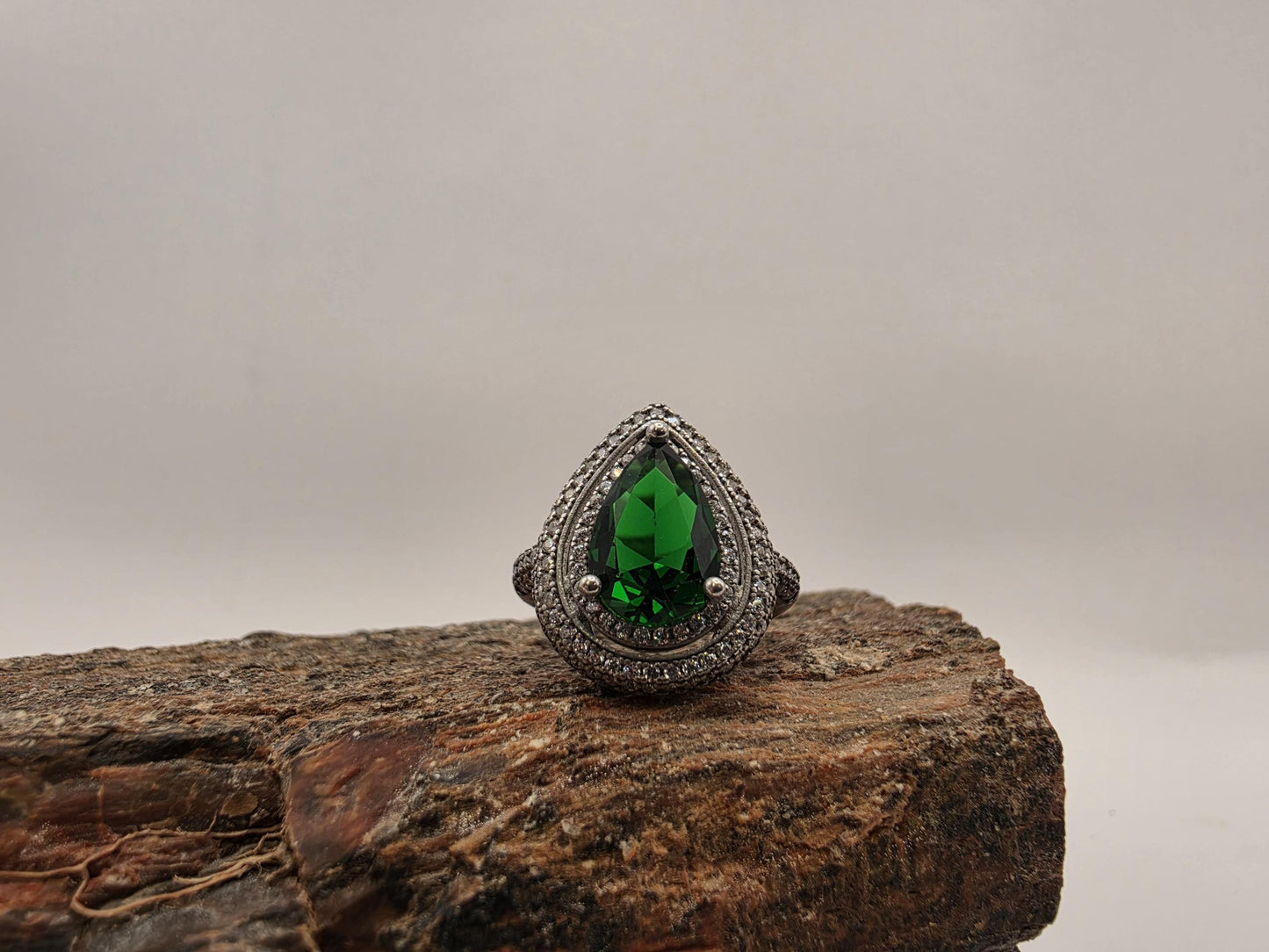 Sterling Silver Green CZ Teardrop Double Halo Ring Size 7 Pear Shape Cocktail 925 Women 5.1g