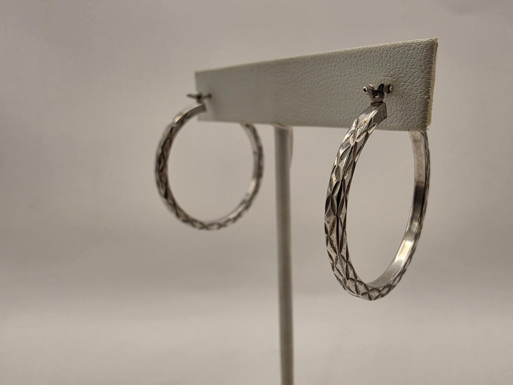 Sterling Silver Diamond Cut Hoop Earrings 1.25" 925 Patterned Textured Everyday Classic Jewelry Gift for Her Womens