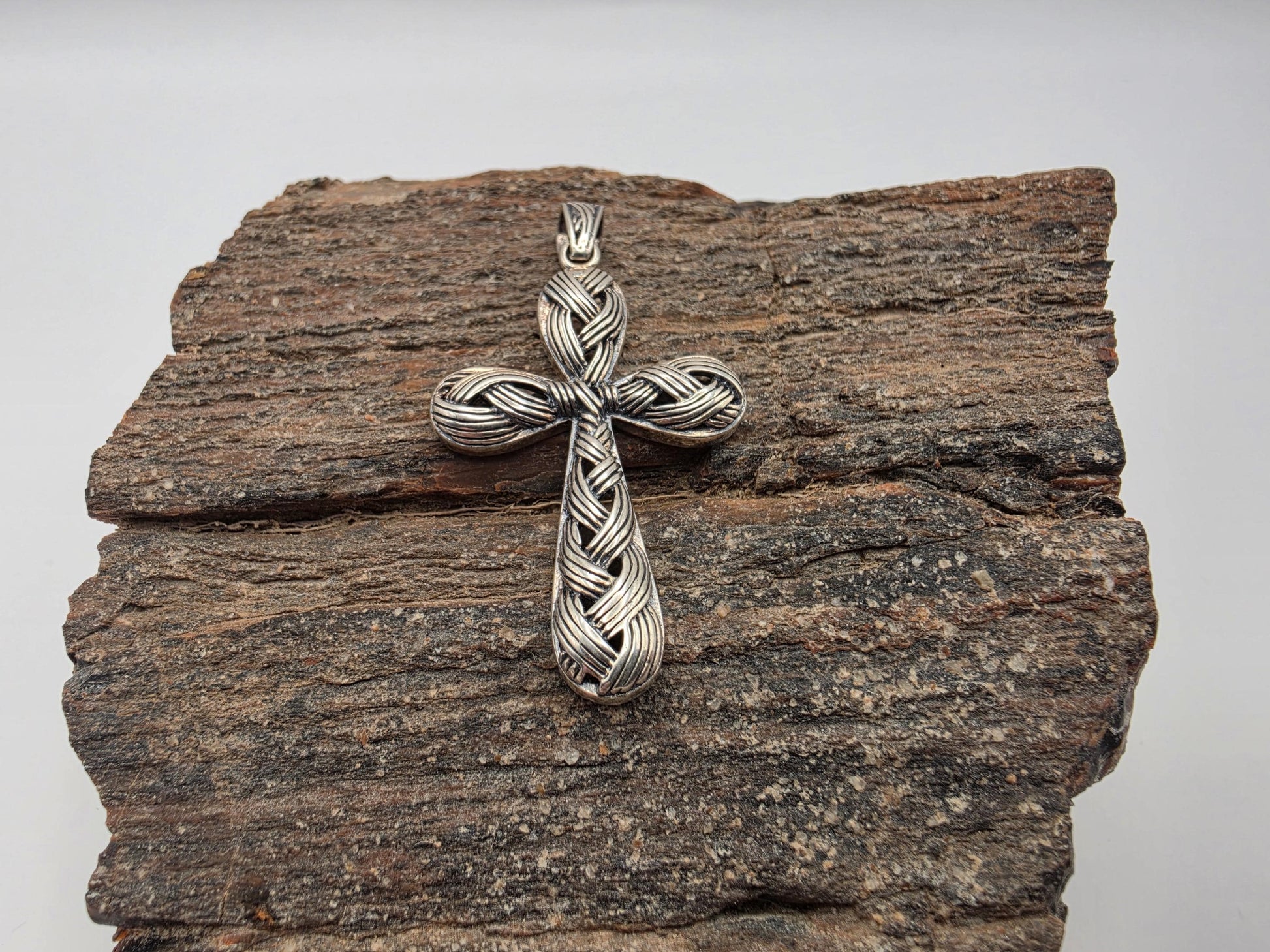 Sterling Silver Braided Woven Cross Pendant | 925 Silver | 36.8mm | Rope Texture Cross Charm