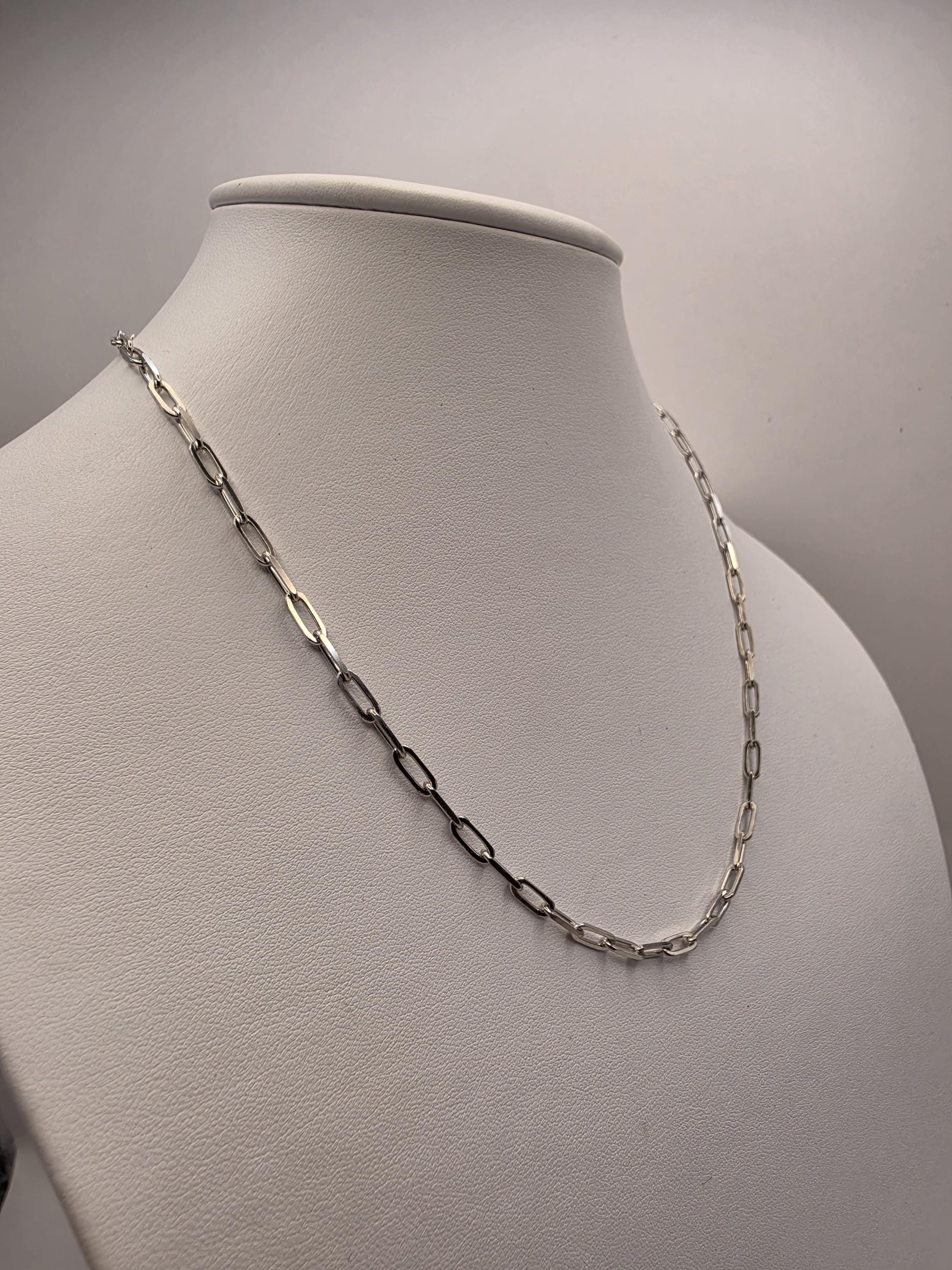 Sterling Silver Paperclip Chain Necklace | 925 Silver | 18 Inch | 3.2mm | Elongated Link Layering Chain | Unisex