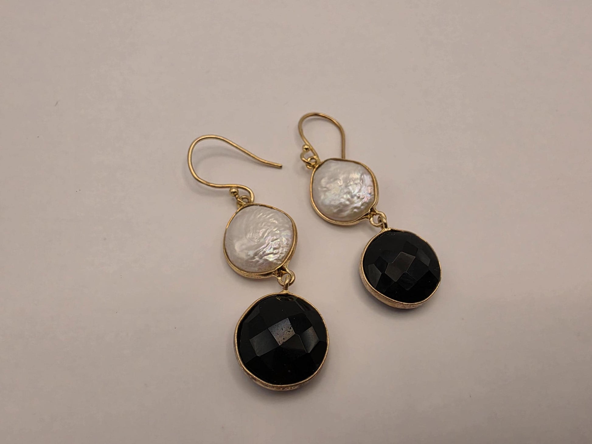Gold Plated Pearl Onyx Drop Earrings | 925 Silver | Freshwater Pearl & Black Onyx | Womens Dangle Drop Earrings Gift