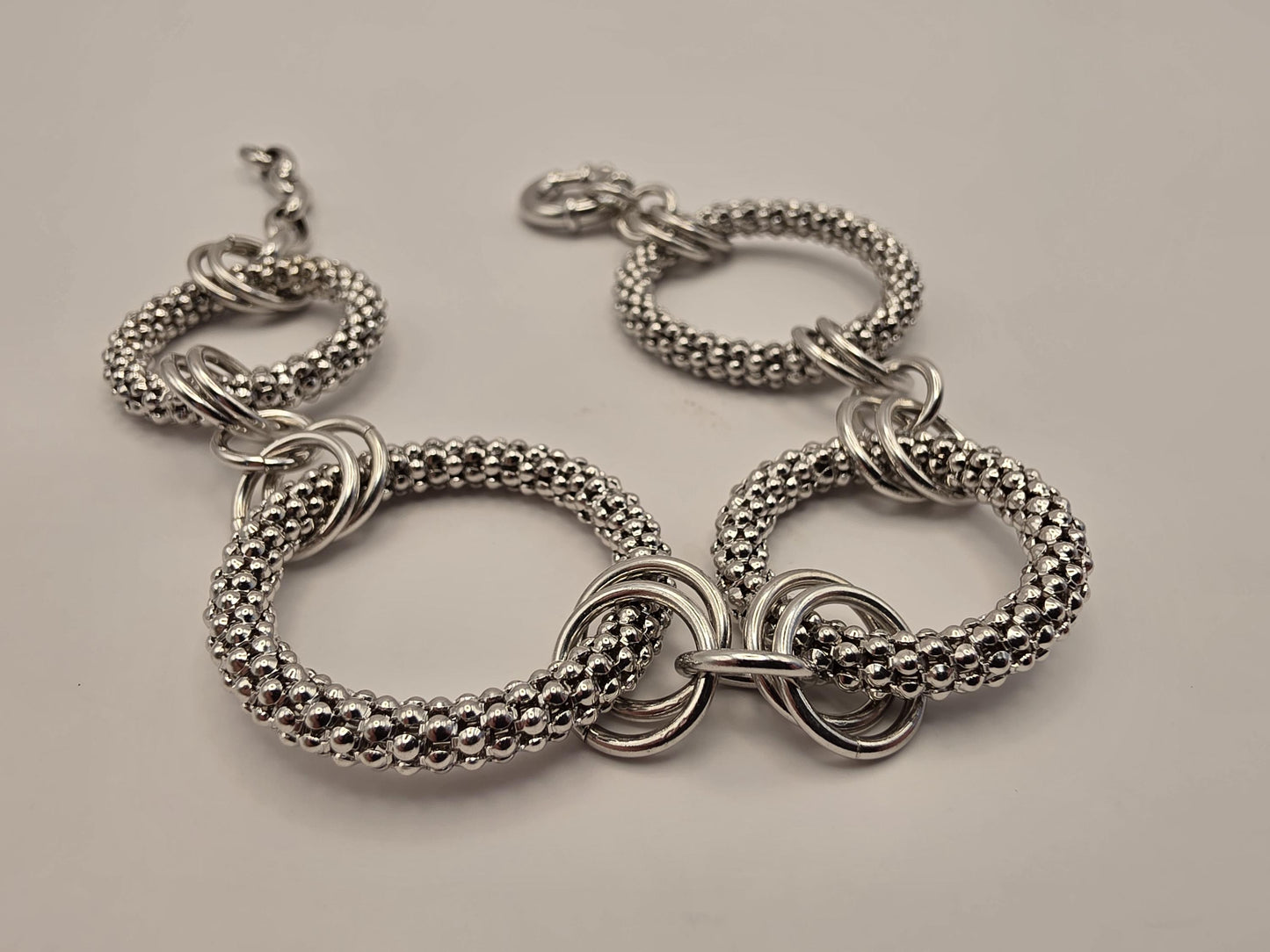Sterling Silver Circle Link Bracelet, Graduated Round Link, 925 Silver, 9 in, Coreana Chain, Statement Bracelet, Unisex, Gift for Her