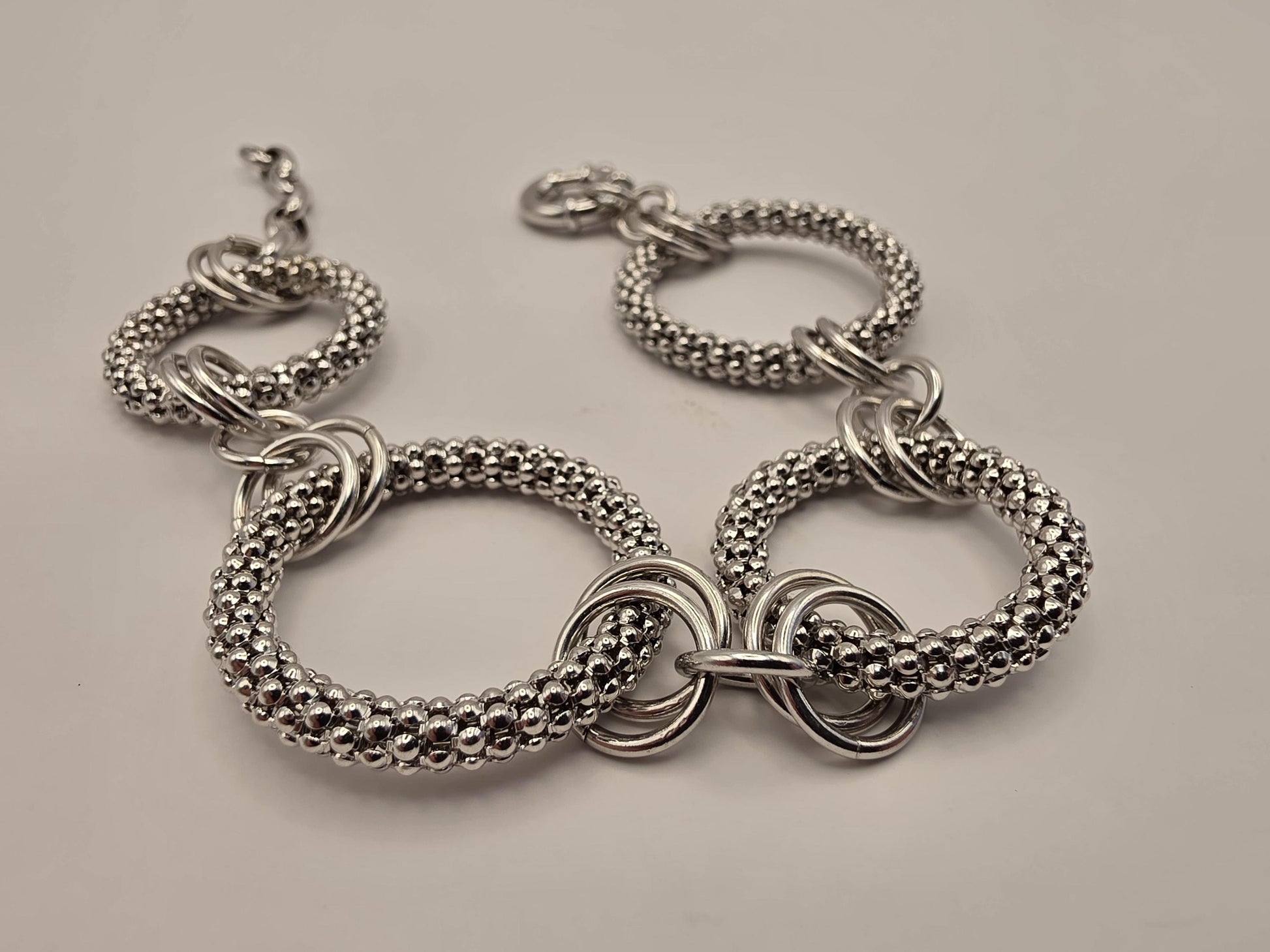 Sterling Silver Circle Link Bracelet, Graduated Round Link, 925 Silver, 9 in, Coreana Chain, Statement Bracelet, Unisex, Gift for Her