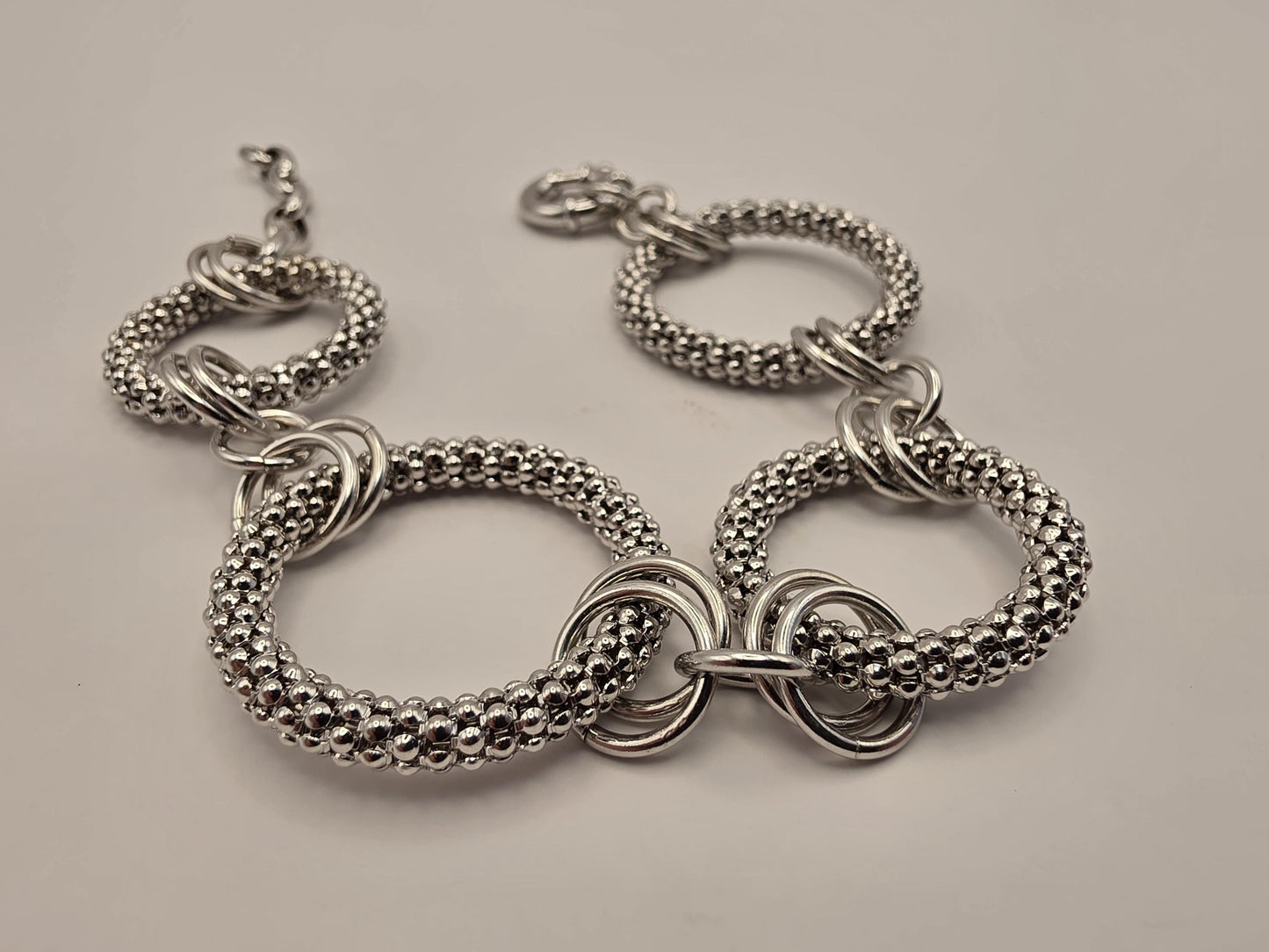 Sterling Silver Circle Link Bracelet, Graduated Round Link, 925 Silver, 9 in, Coreana Chain, Statement Bracelet, Unisex, Gift for Her