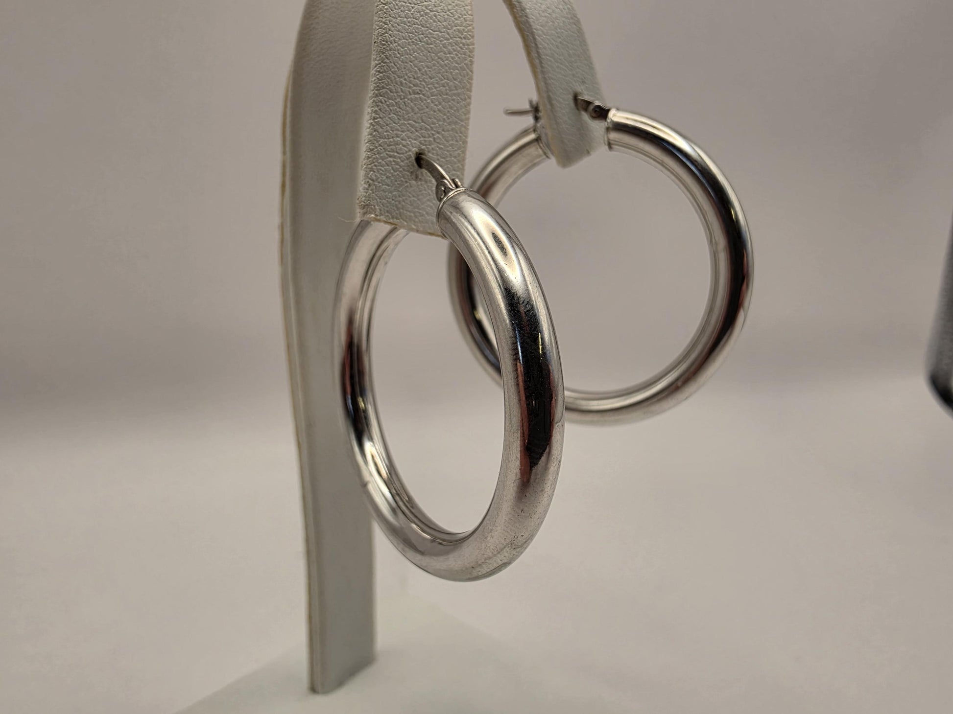 Sterling Silver Chunky Tube Hoop Earrings, 925 Silver, 1.5 Inch Hoops, Thick Round Hoops, Lightweight Statement Earrings, Gift for Her