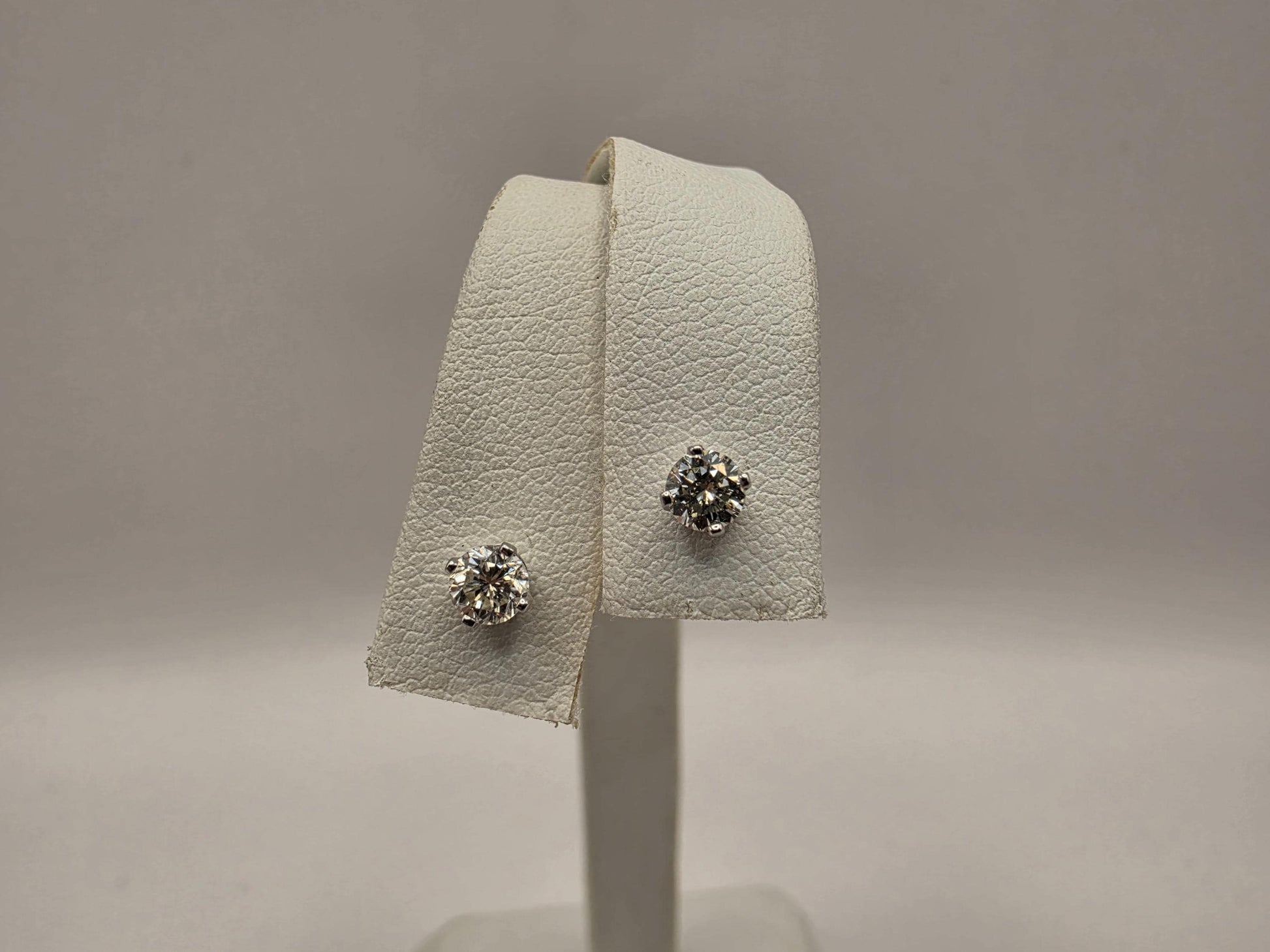 14K White Gold Diamond Solitaire Stud Earrings 4mm Round Natural Diamond Studs Classic Basket Setting Fine Jewelry Gift for Her