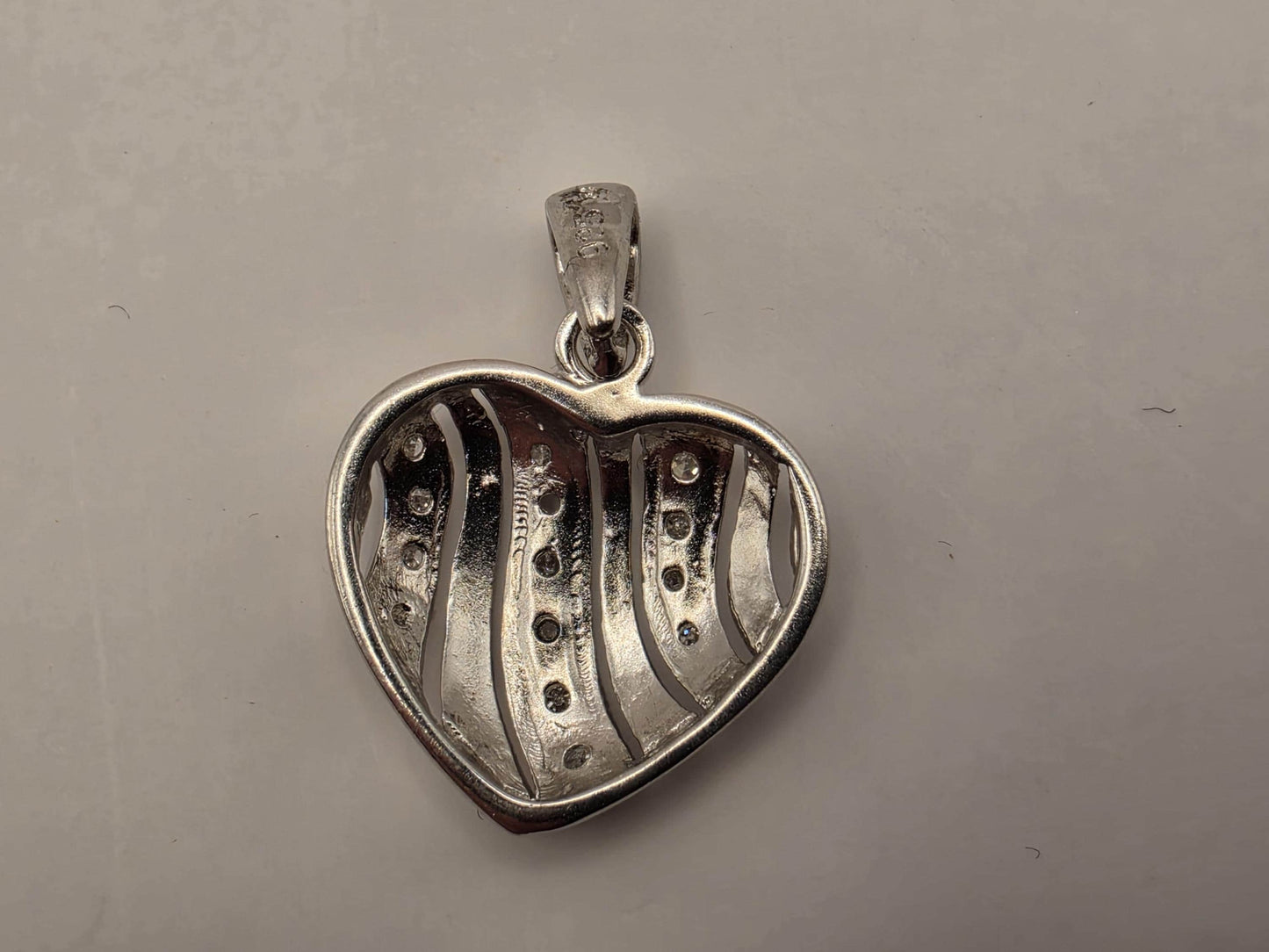 925 Sterling Silver Diamond Heart Pendant Genuine Diamond 0.11ct Wave Design Womens Romantic Fine Jewelry Gift for Her Anniversary Love