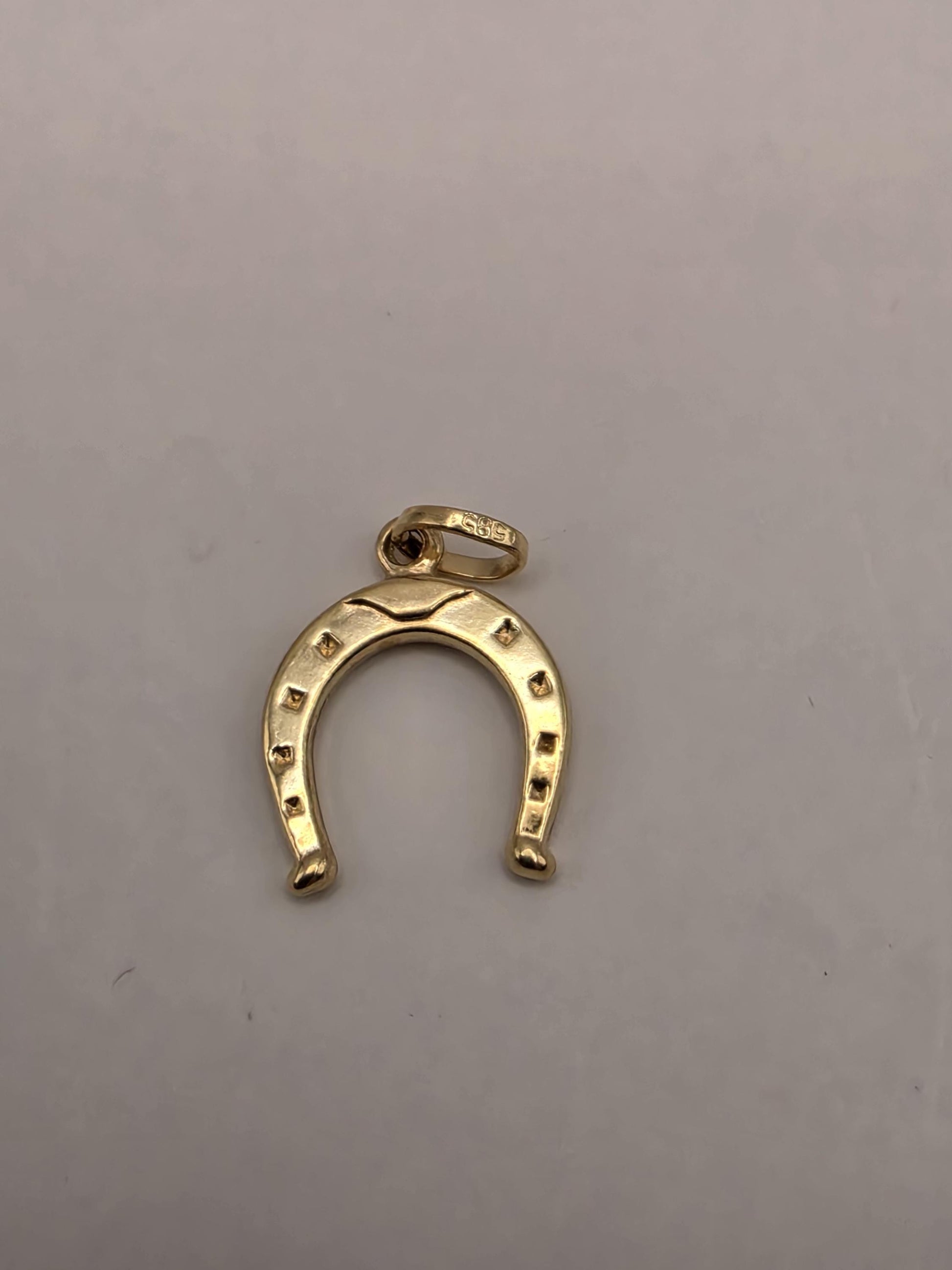 Solid 14K Yellow Gold Horseshoe Pendant Lucky Good Luck Charm Cowboy Western Equestrian Jewelry Gift Diamond Cut Detail Small Necklace Charm