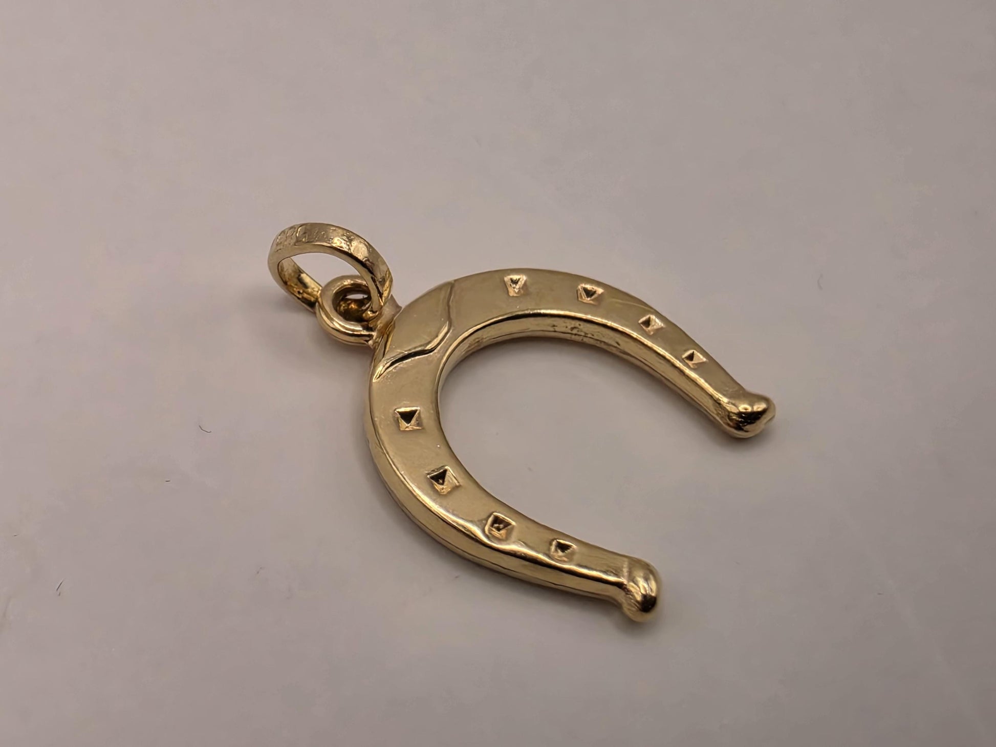 Solid 14K Yellow Gold Horseshoe Pendant Lucky Good Luck Charm Cowboy Western Equestrian Jewelry Gift Diamond Cut Detail Small Necklace Charm