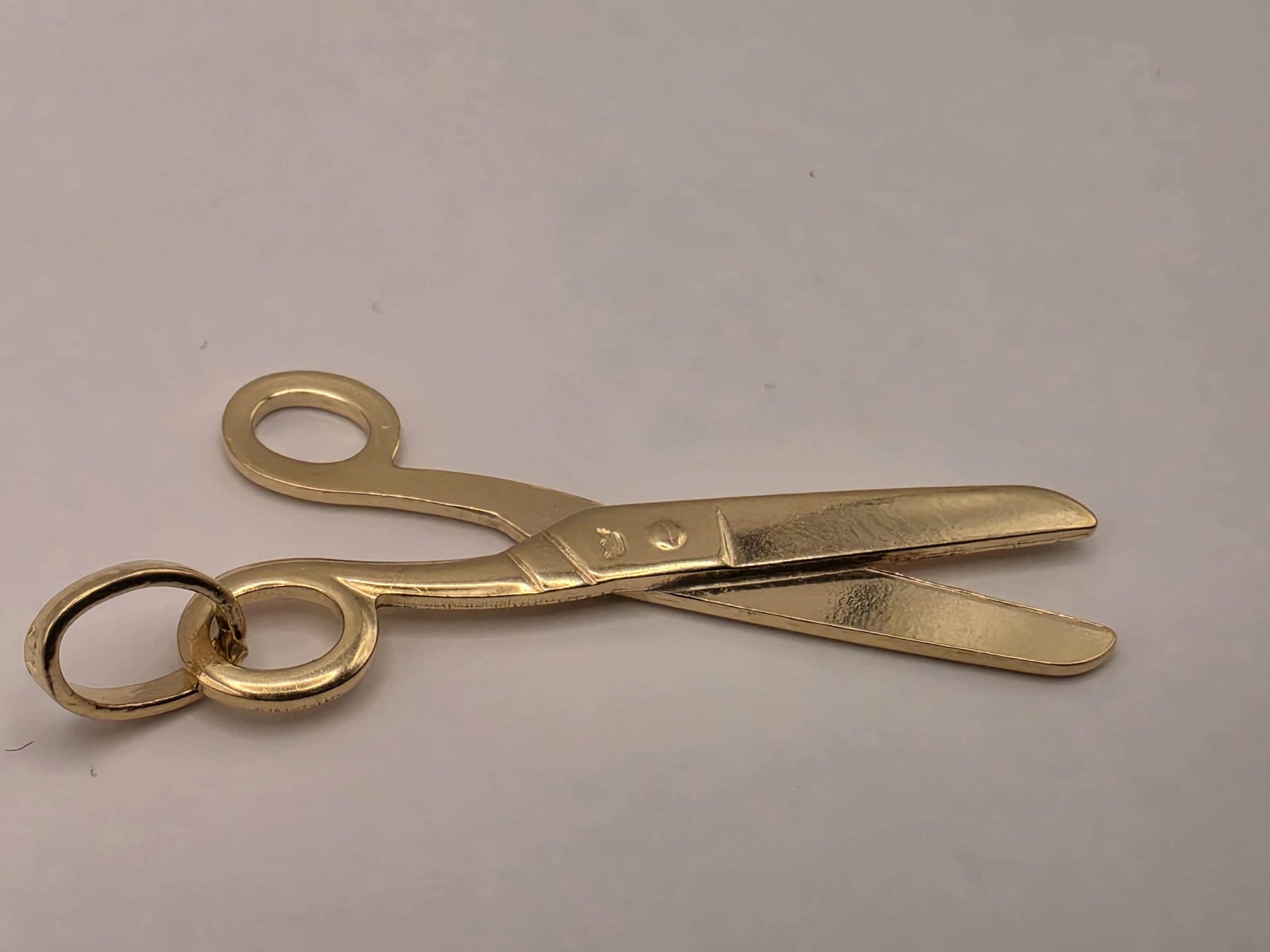 Solid 14K Yellow Gold Scissors Pendant Hairdresser Charm Hair Stylist Barber Cosmetology Jewelry Gift for Stylist Salon Necklace Charm 3D