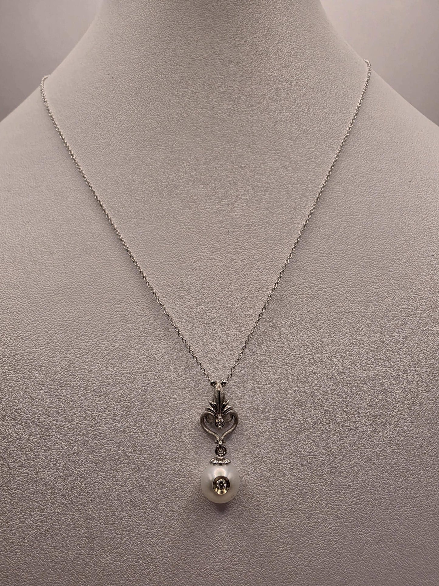 14K White Gold Pearl and Diamond Drop Necklace Vintage Filigree Cultured Pearl Pendant Milgrain Antique Style Bridal Gift for Her 18 Inch