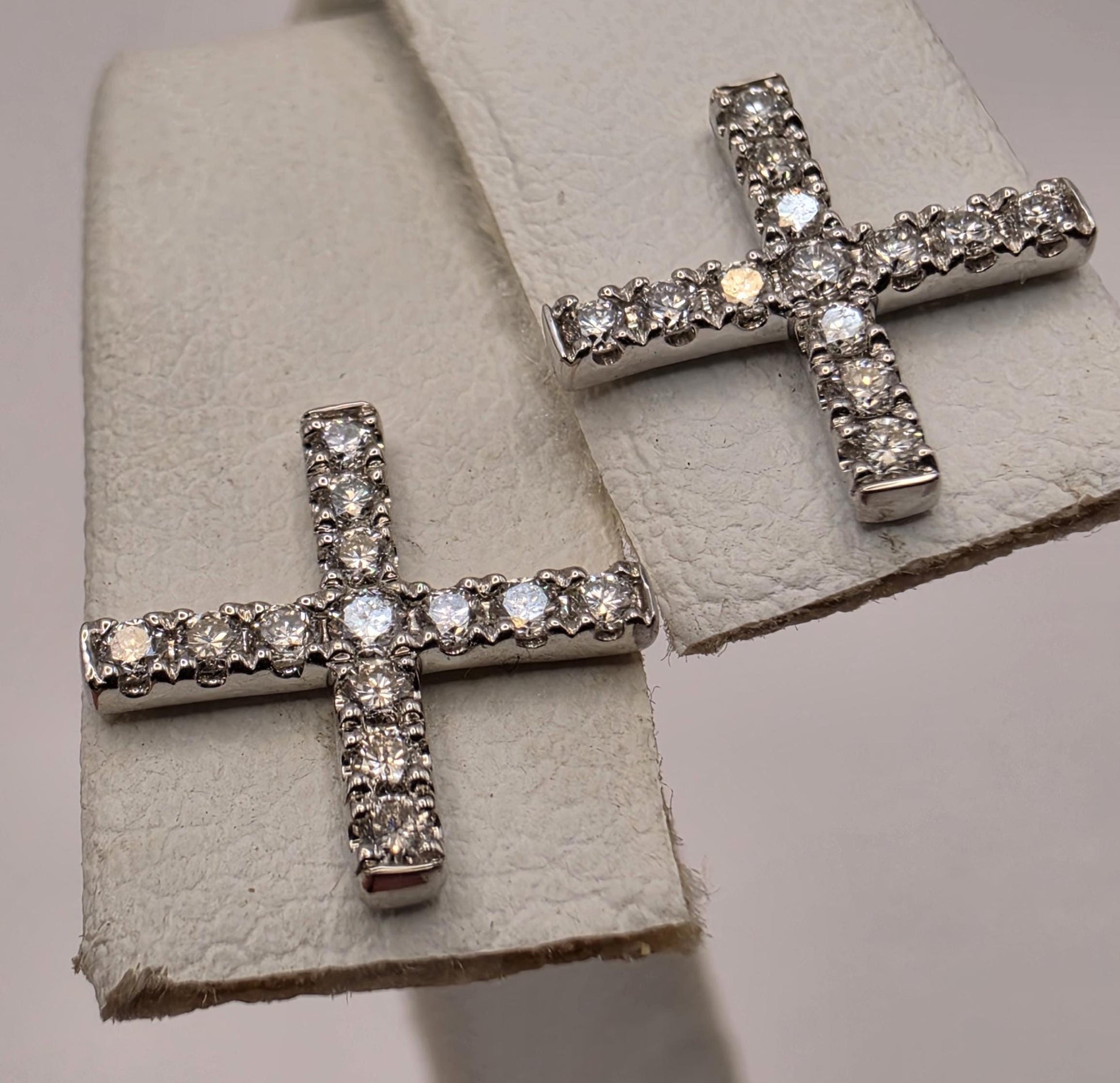 14K White Gold Diamond X Stud Earrings 0.33 CTW Natural Diamond Kiss Cross Studs Pave Fine Jewelry Gift for Her Love Sparkle