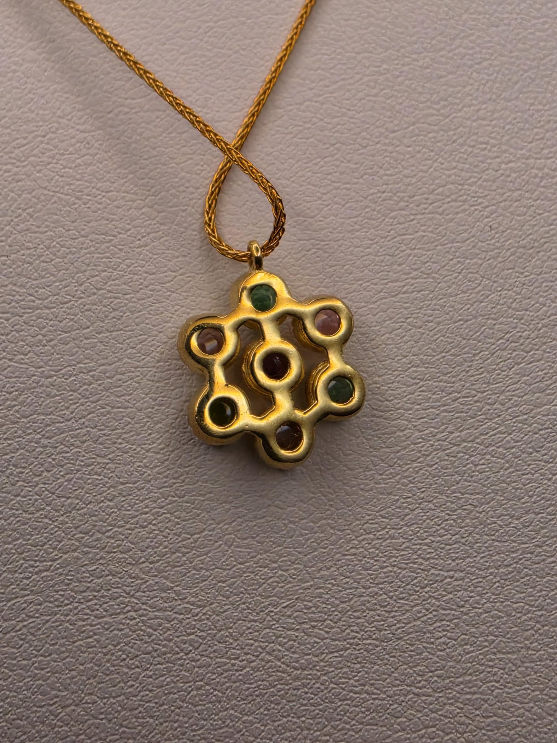 14K Yellow Gold Pink Green Tourmaline Flower Necklace Cabochon Gemstone Cluster Pendant Vintage Floral 18 Inch