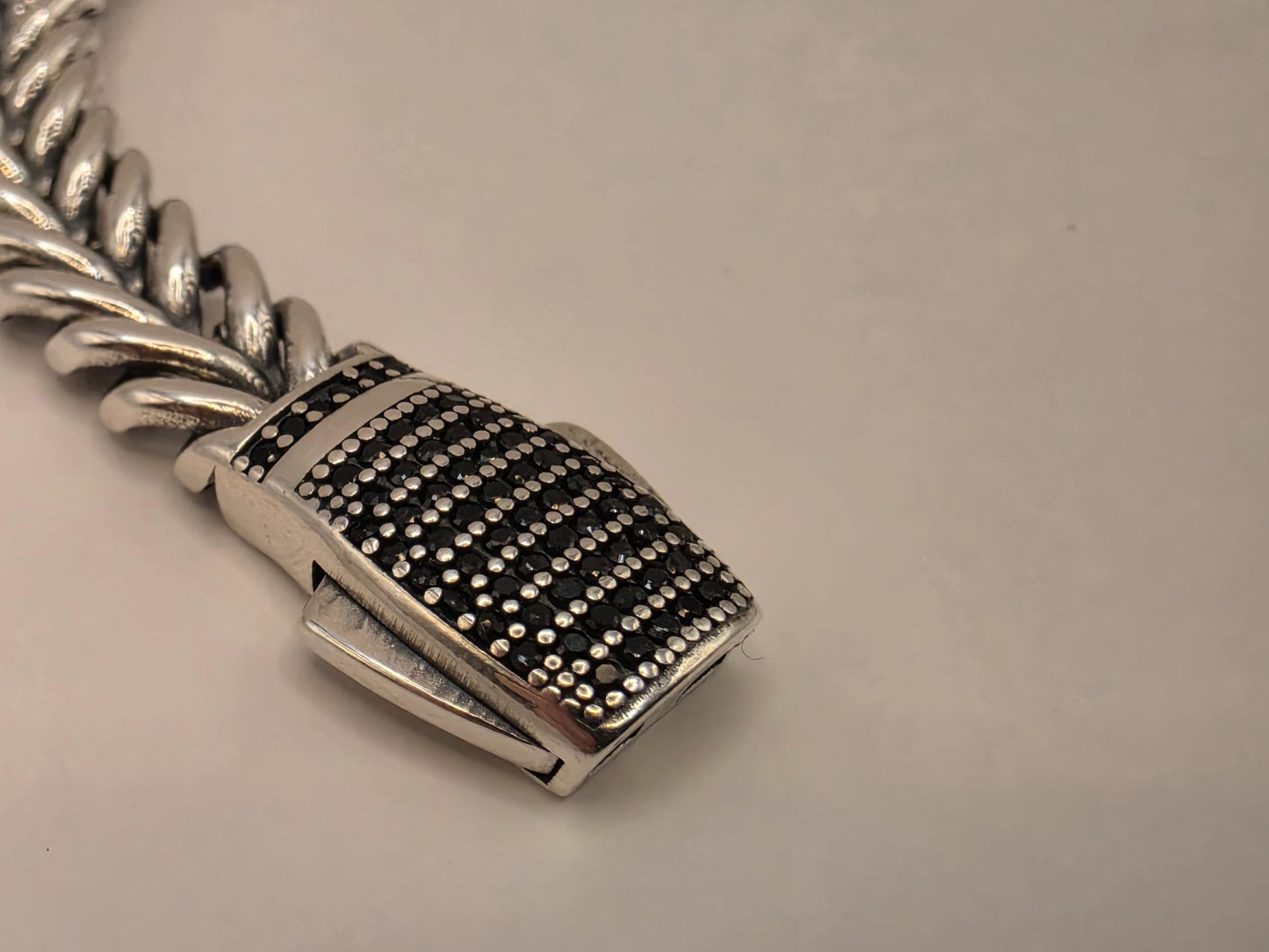 Solid 925 Sterling Silver Woven Chevron Bracelet 9mm Mens Heavy Braided V Link 8 Inch 22.3 Grams Oxidized Clasp Gift for Him