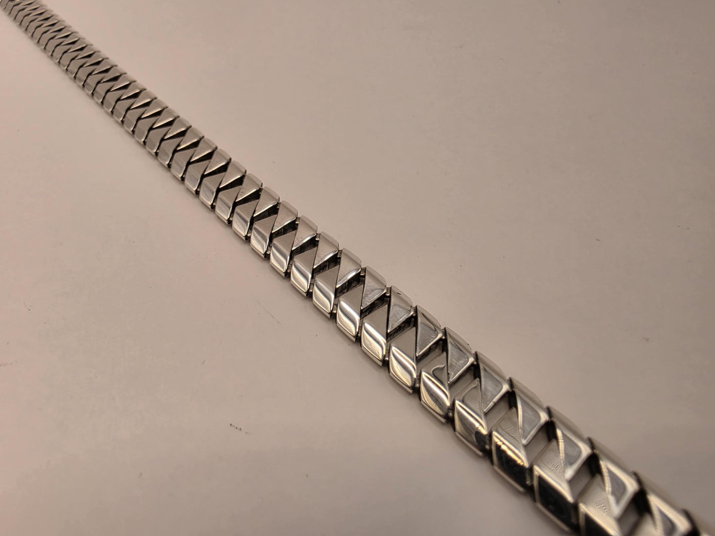 Solid 925 Sterling Silver Geometric Link Bracelet 9.5mm Mens Heavy Modern Design 8 Inch 25.4 Grams High Polish Statement Gift for Him